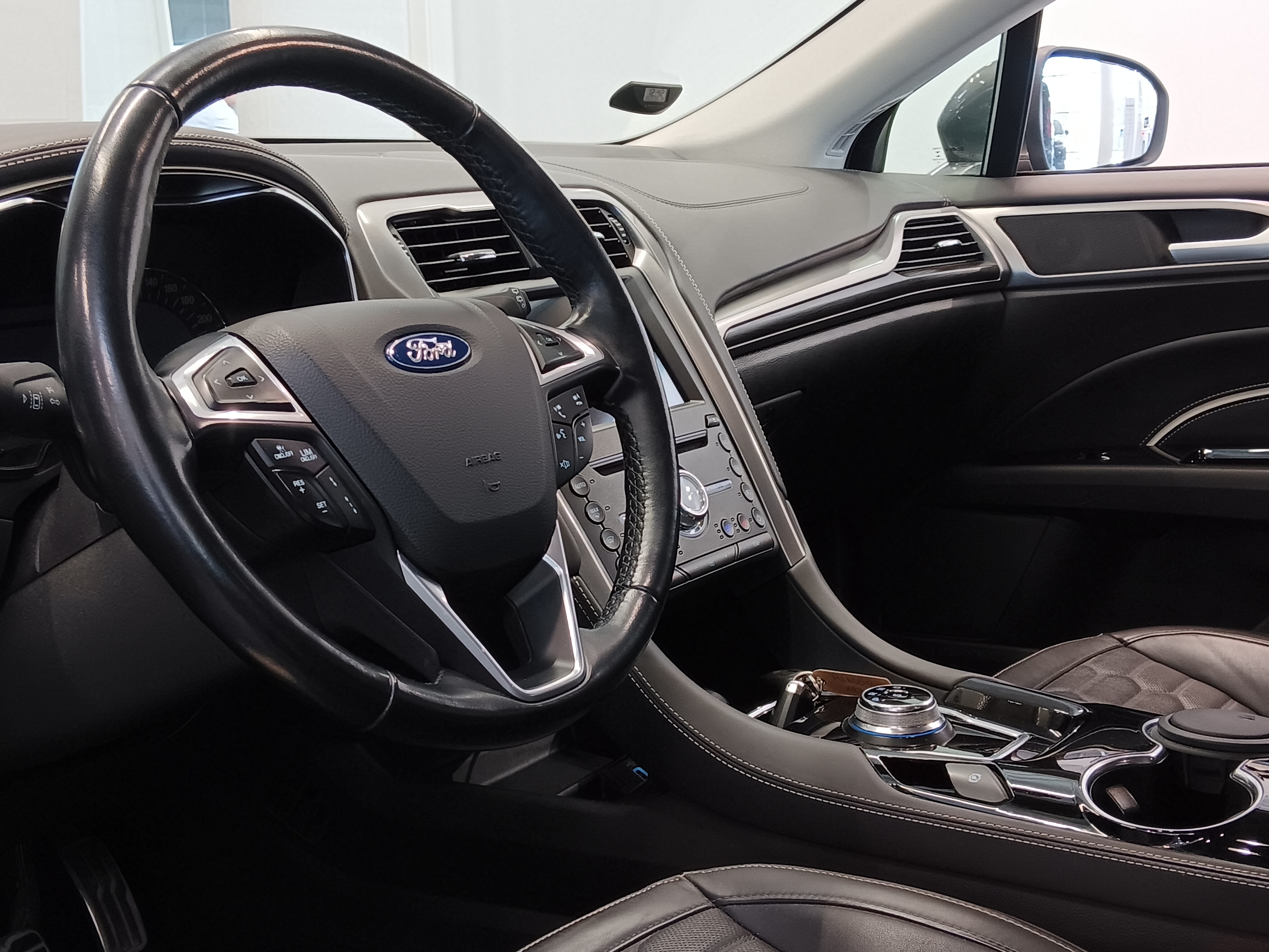 FORD Mondeo 2020