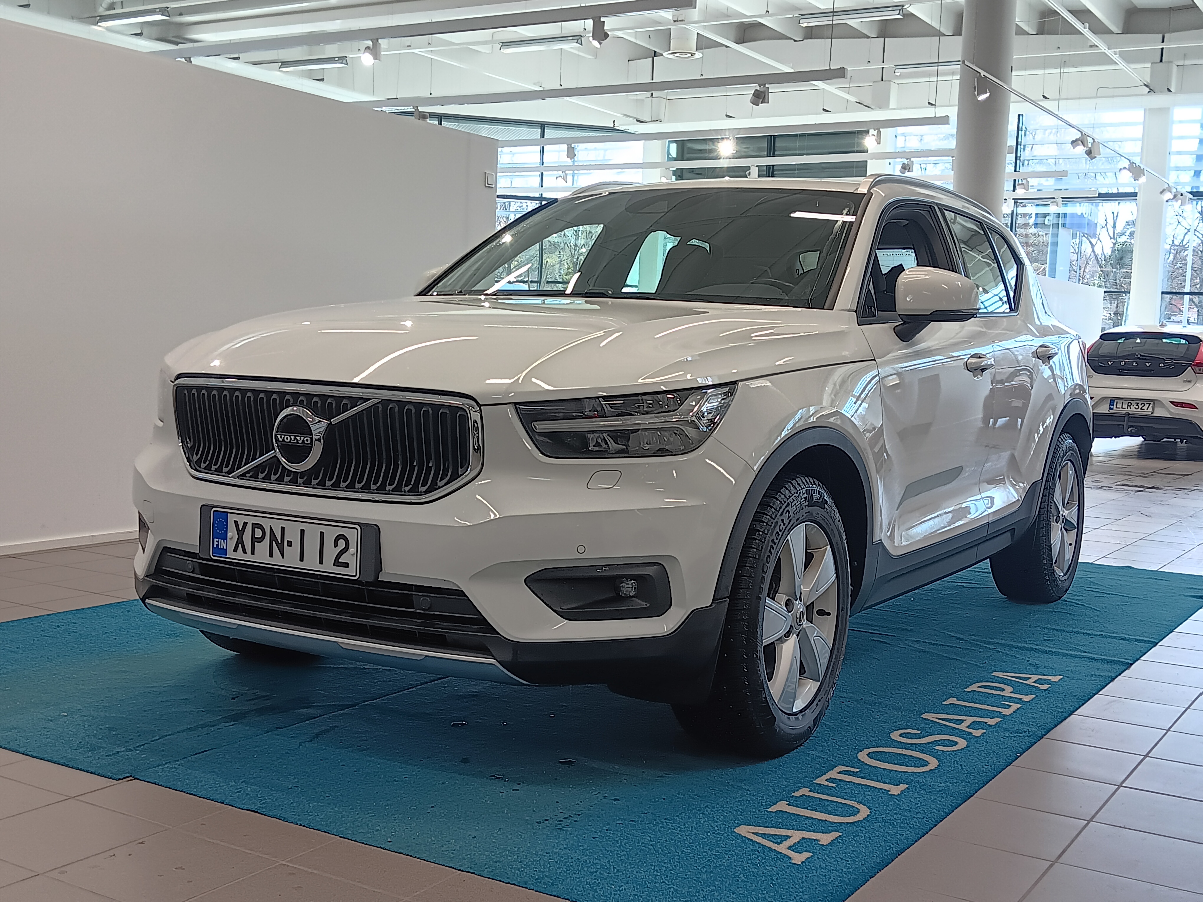 VOLVO XC40 2021