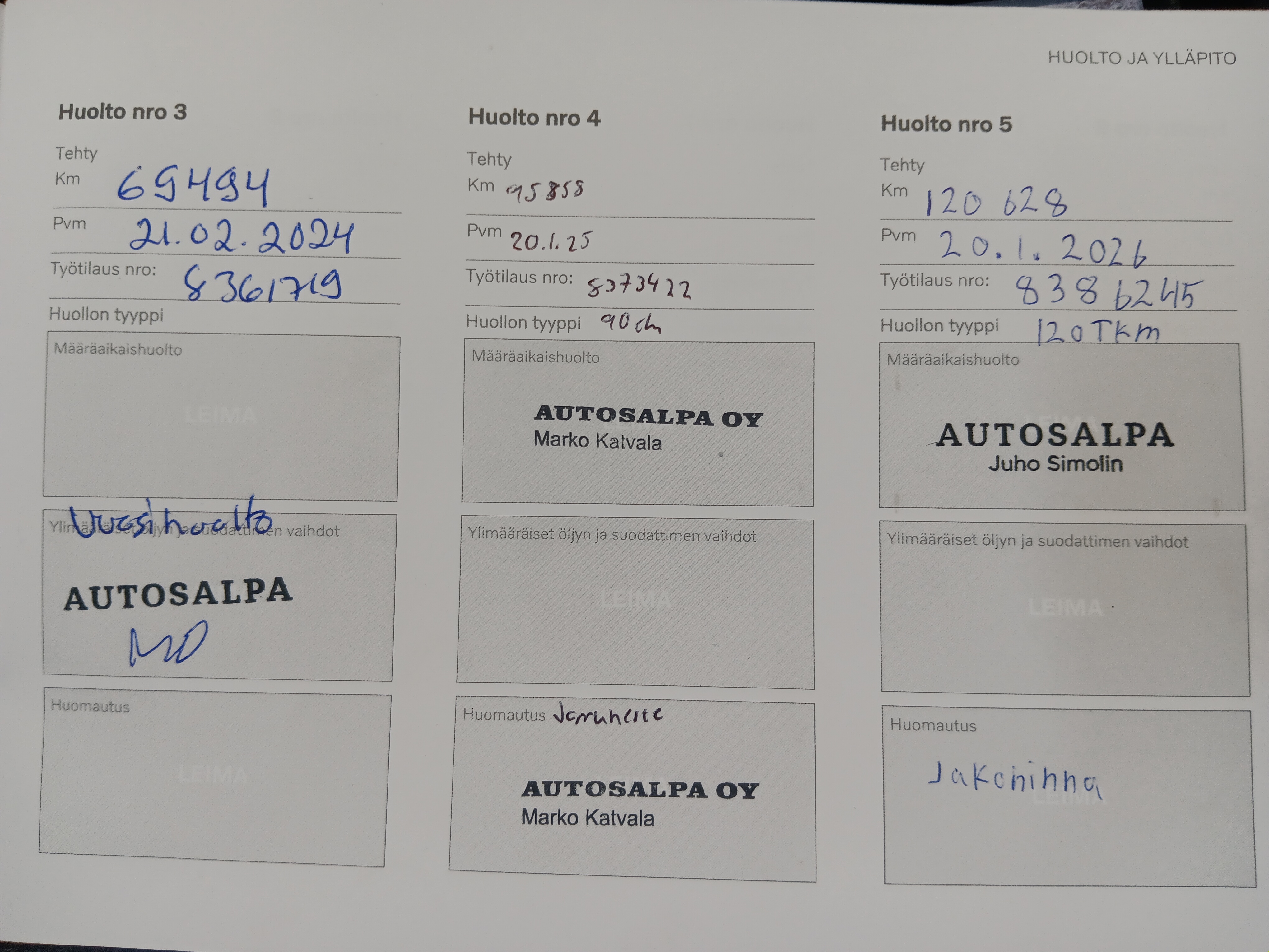 VOLVO XC40 2021