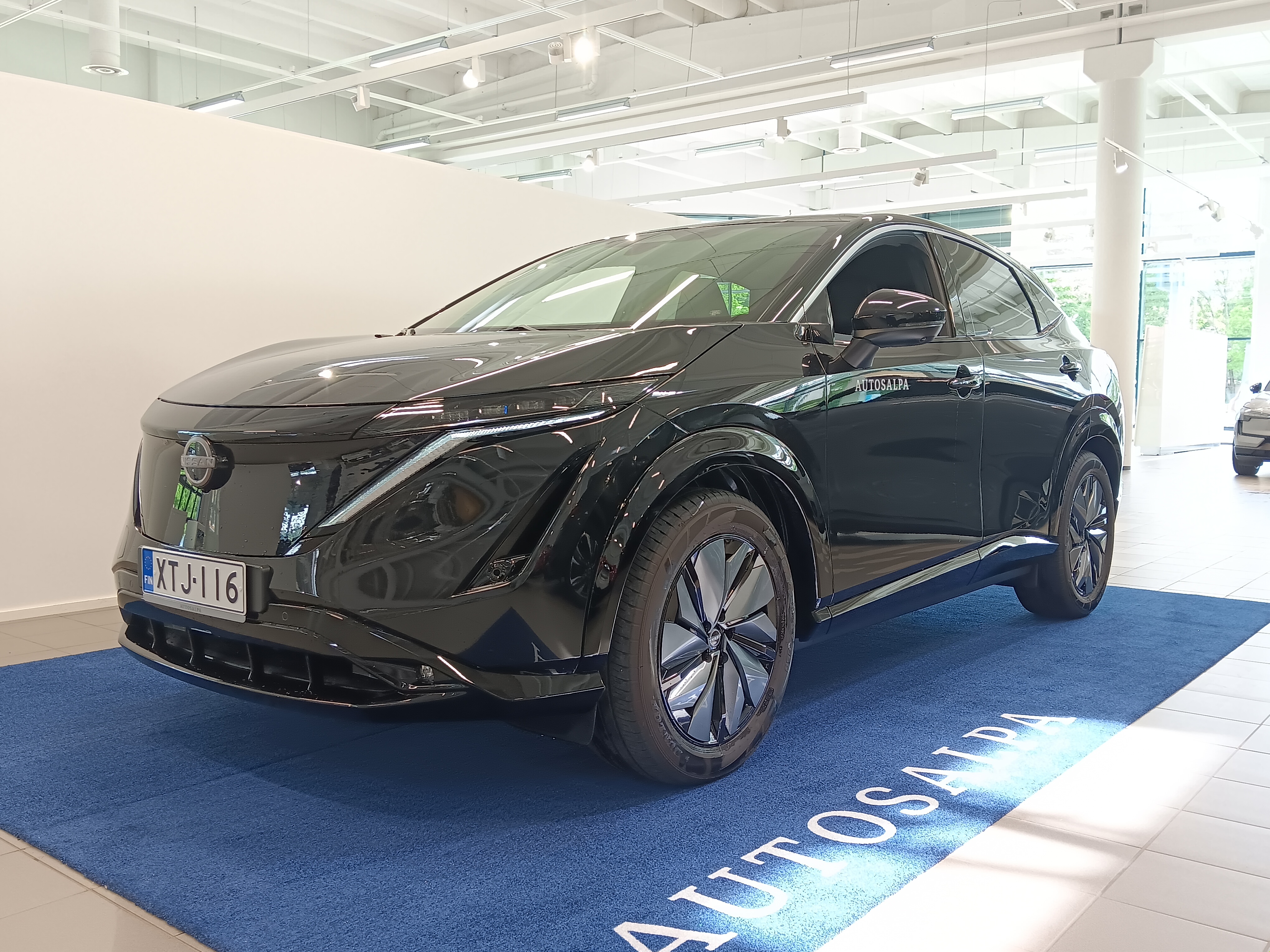 NISSAN Ariya 2026