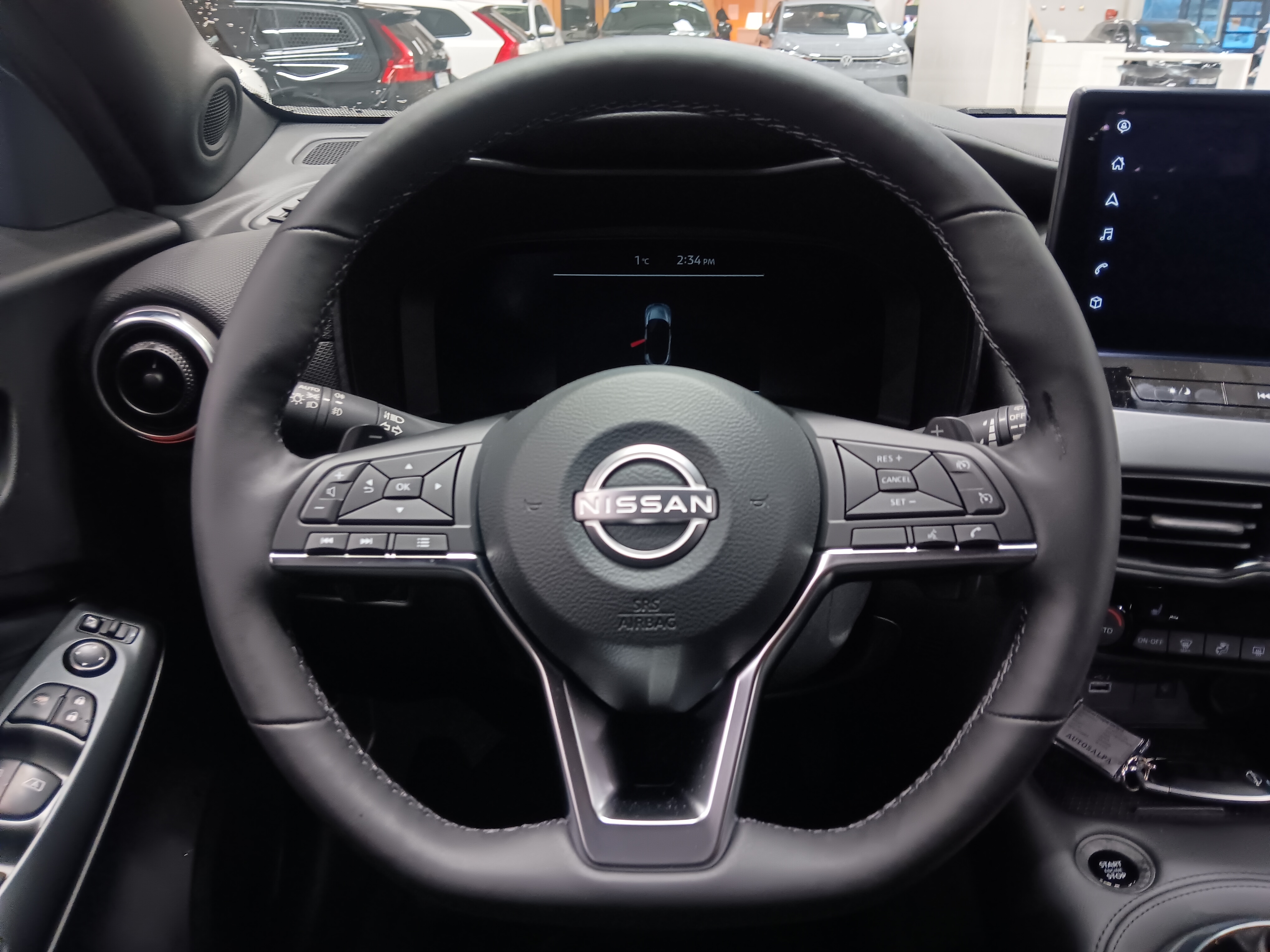 NISSAN Juke 2024