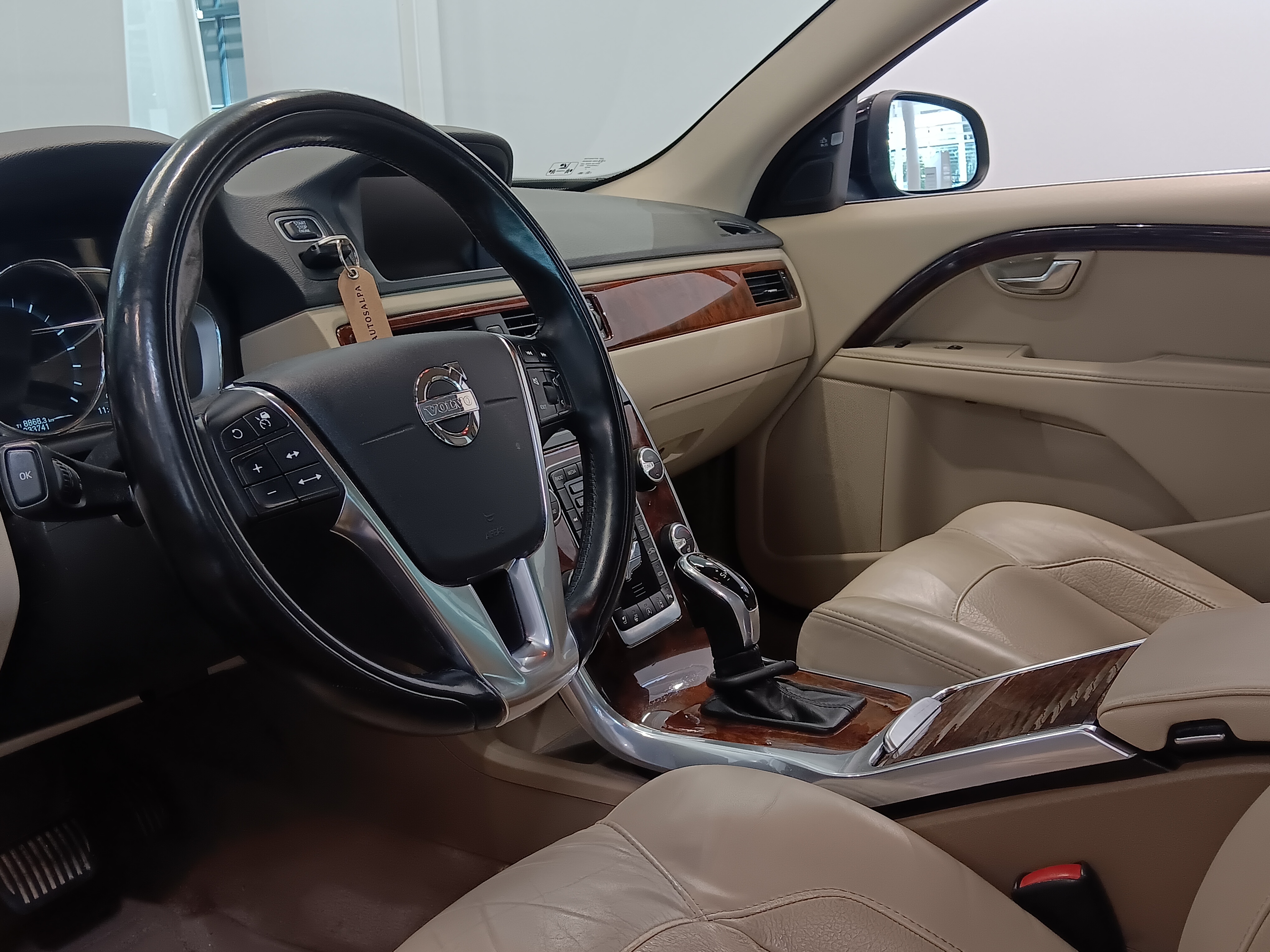 VOLVO S80 2014
