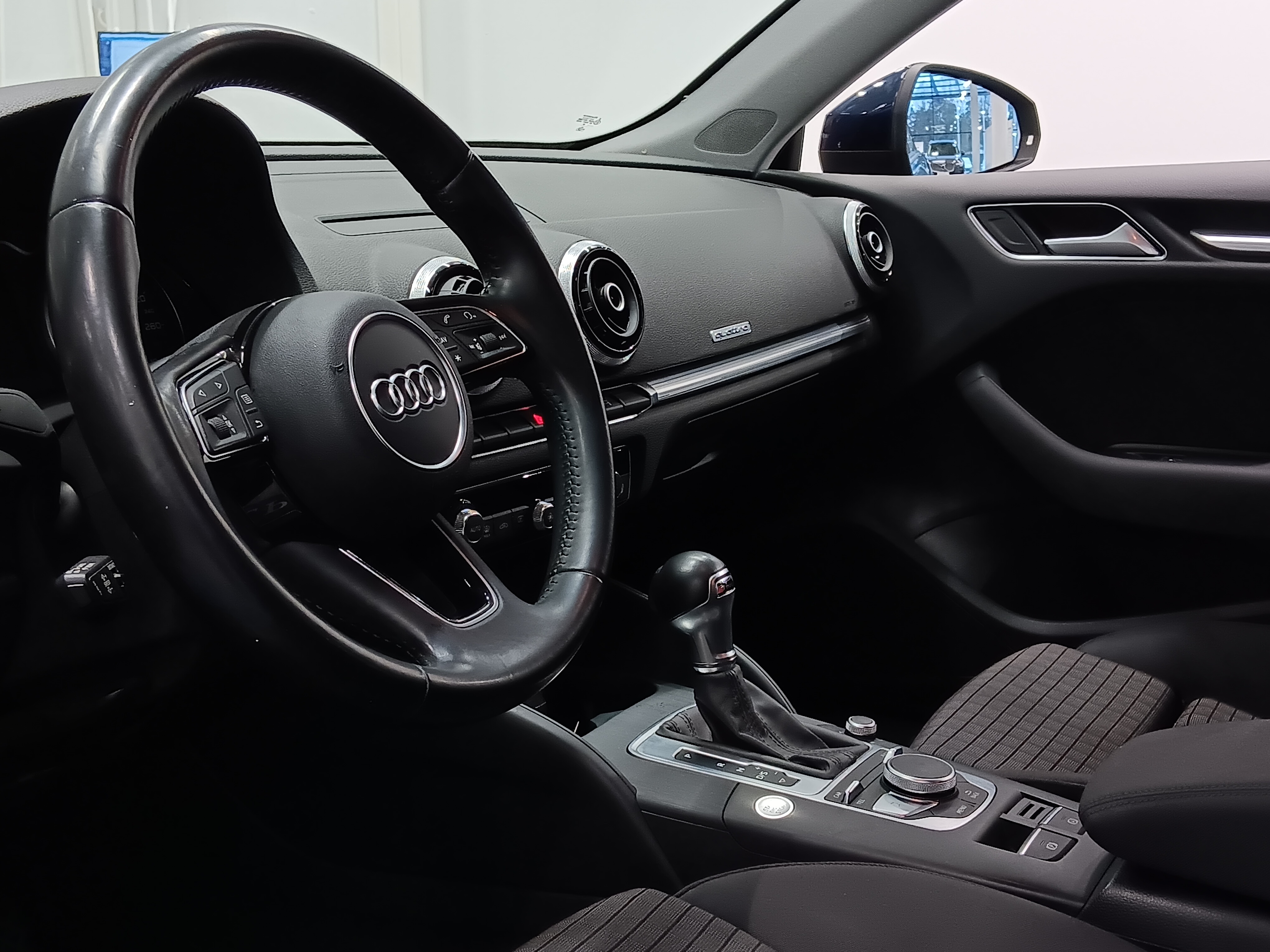 AUDI A3 2016