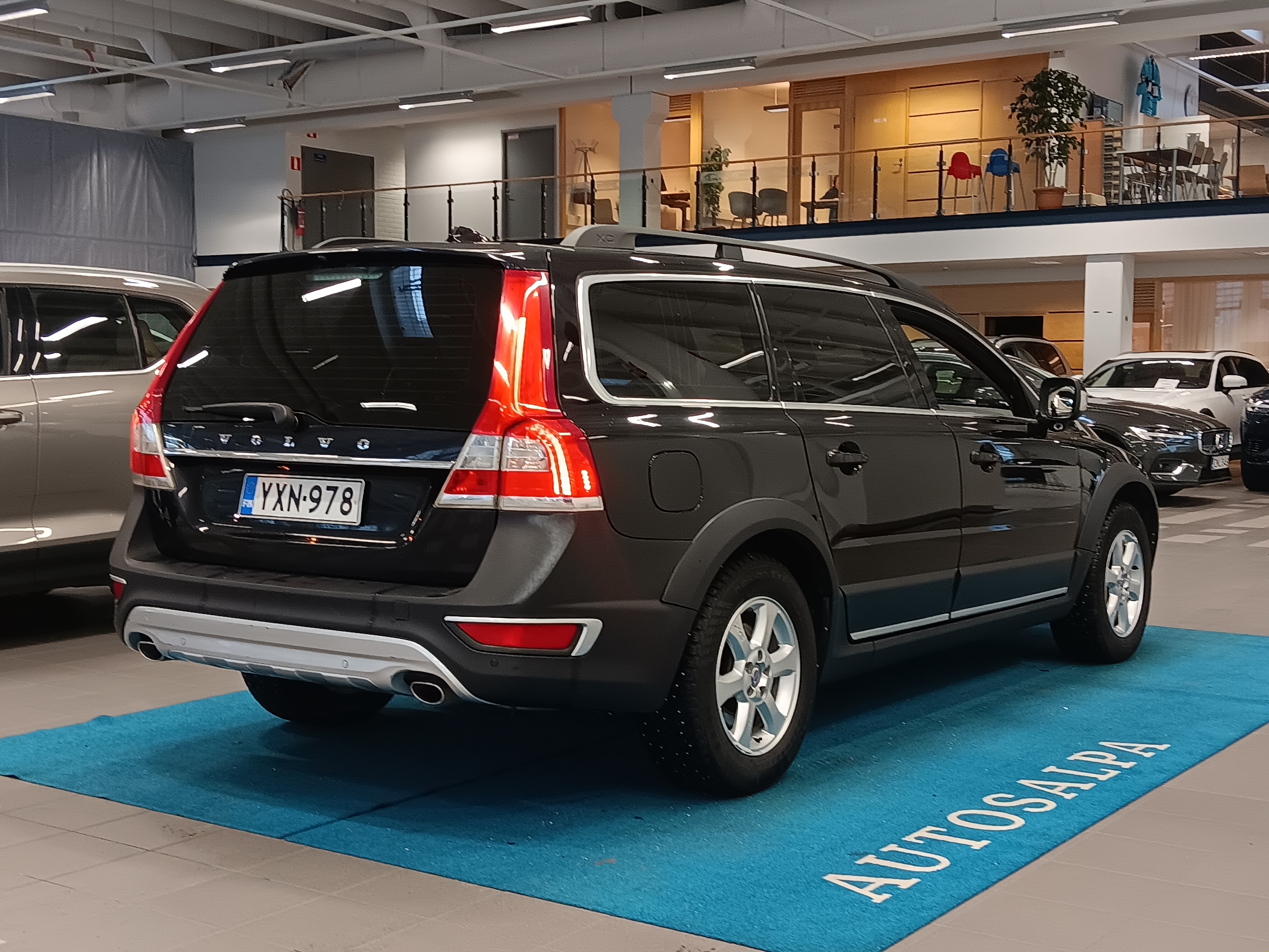 VOLVO XC70 2015