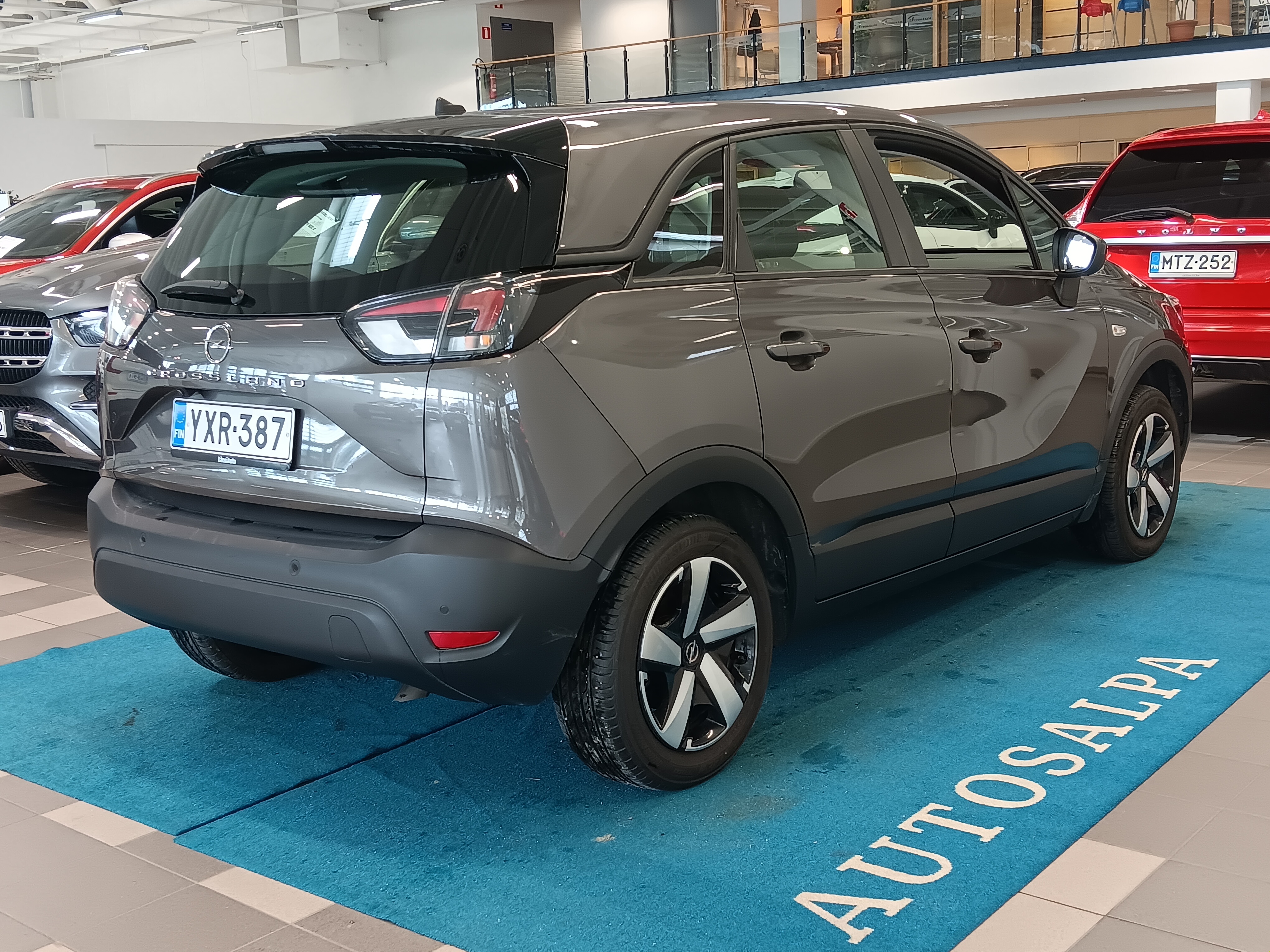 OPEL Crossland 2024