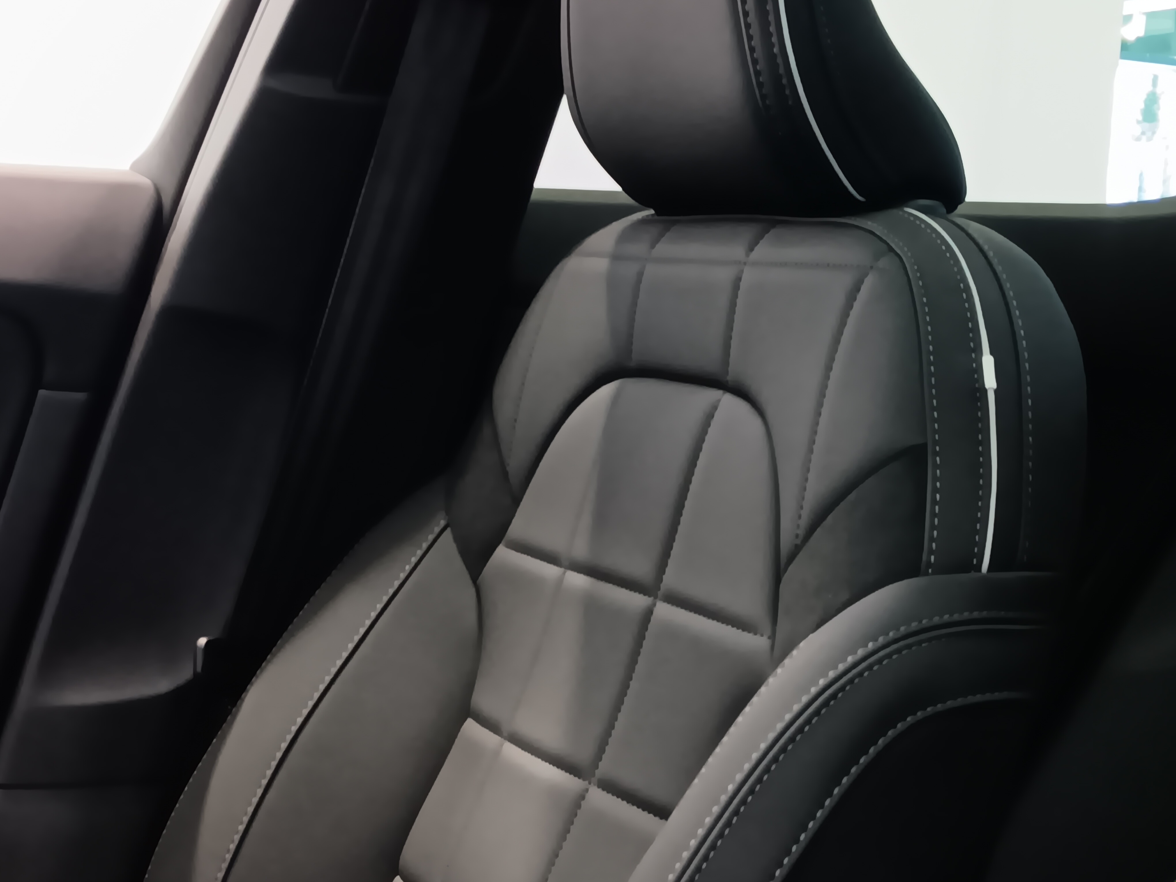 POLESTAR 2 2026
