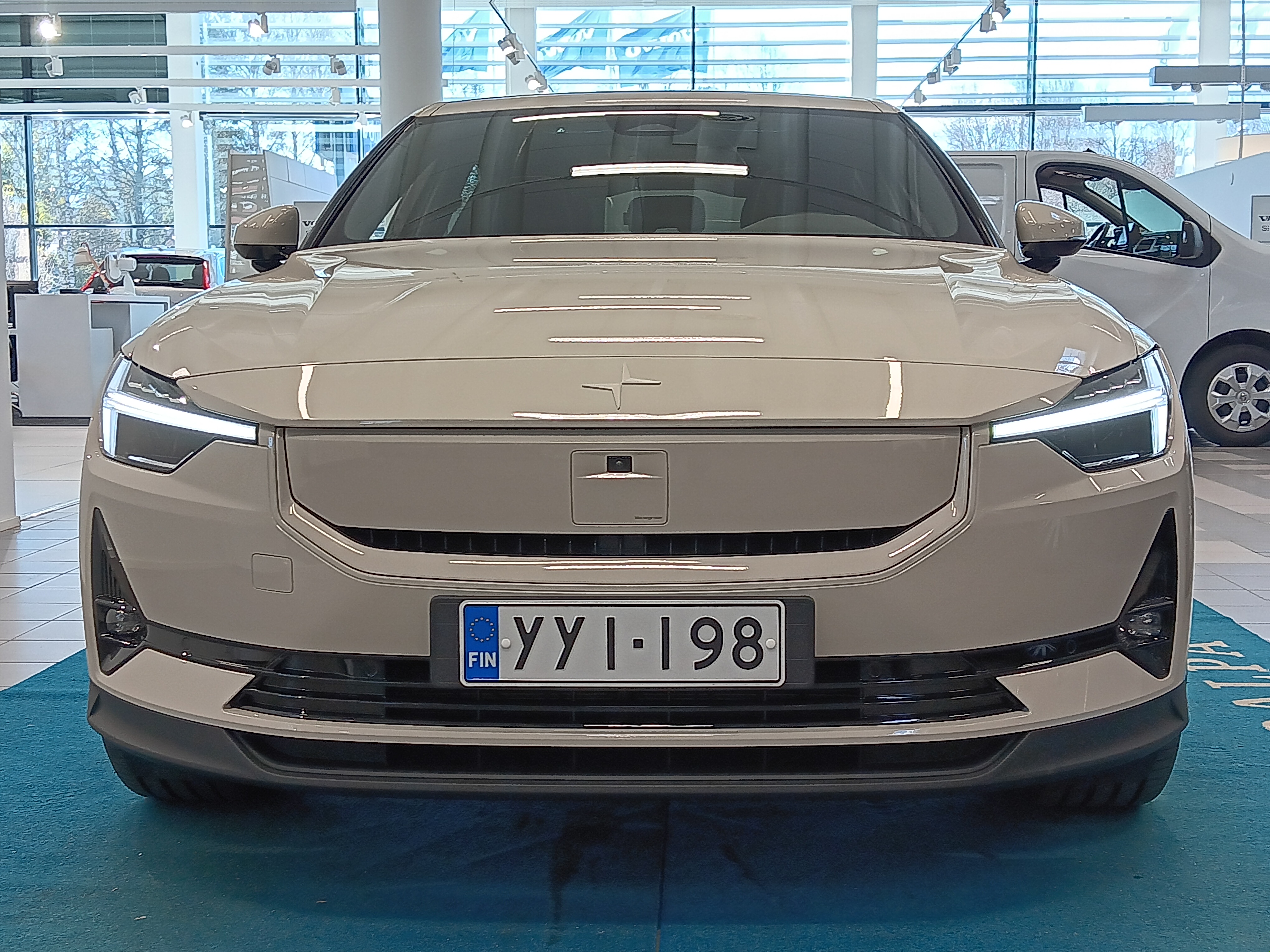 POLESTAR 2 2026