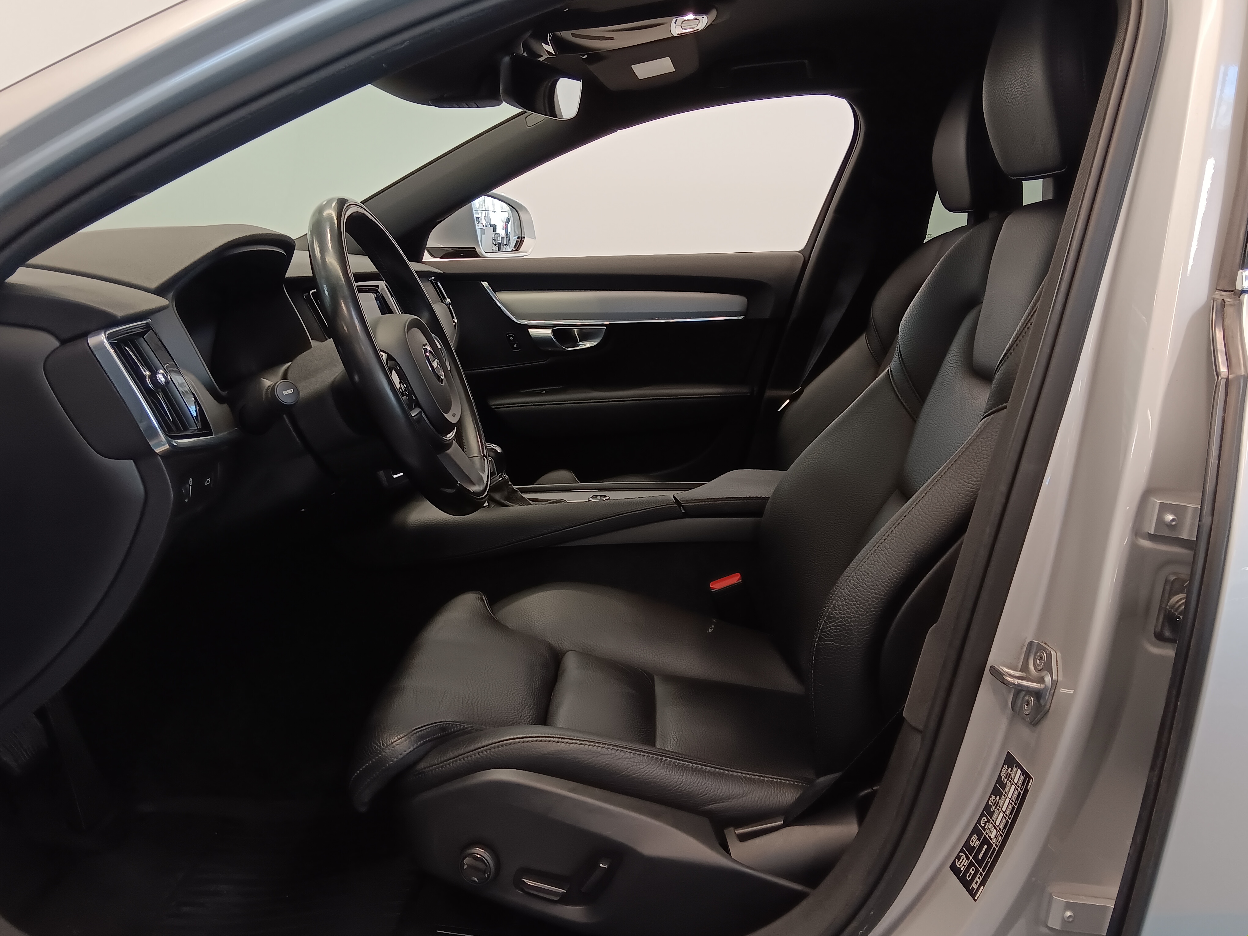VOLVO V90 2017