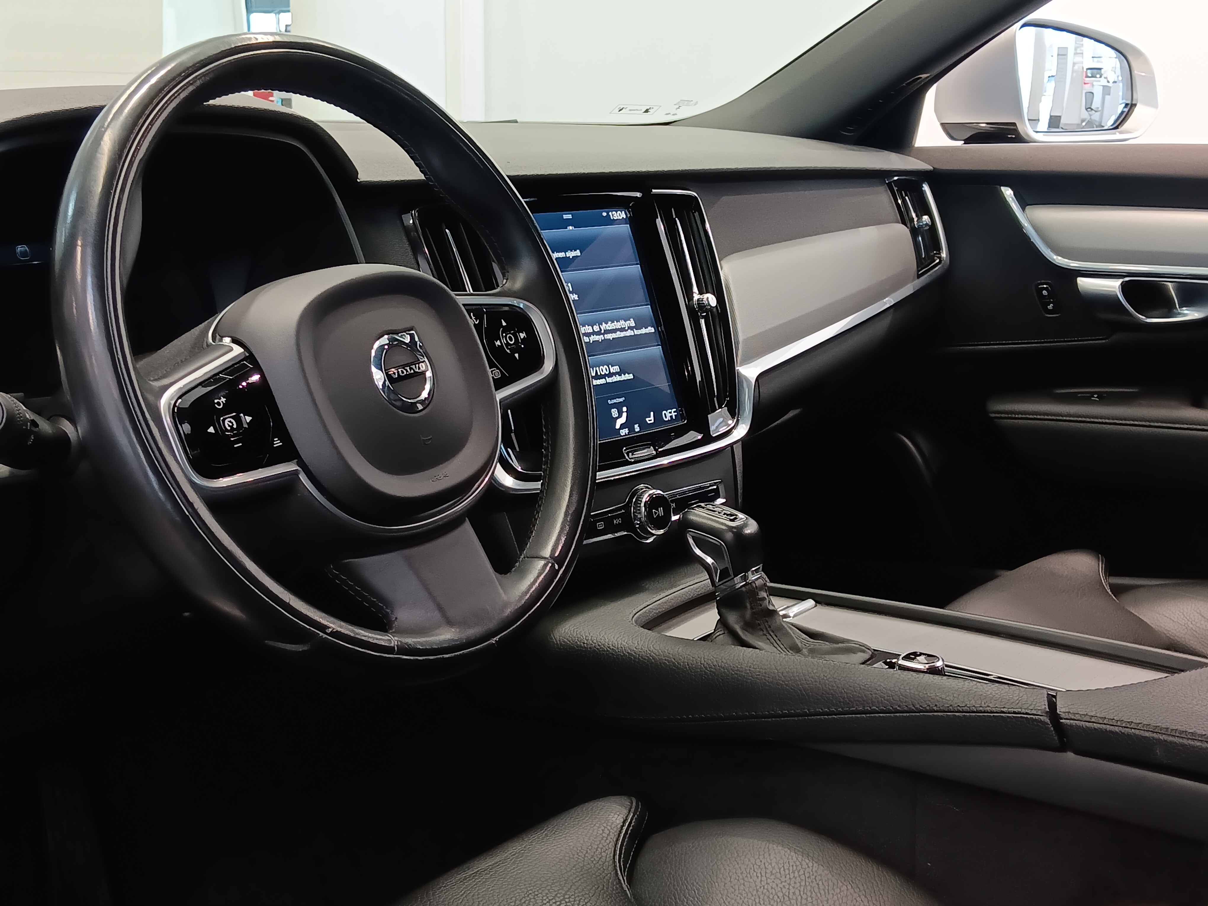 VOLVO V90 2017
