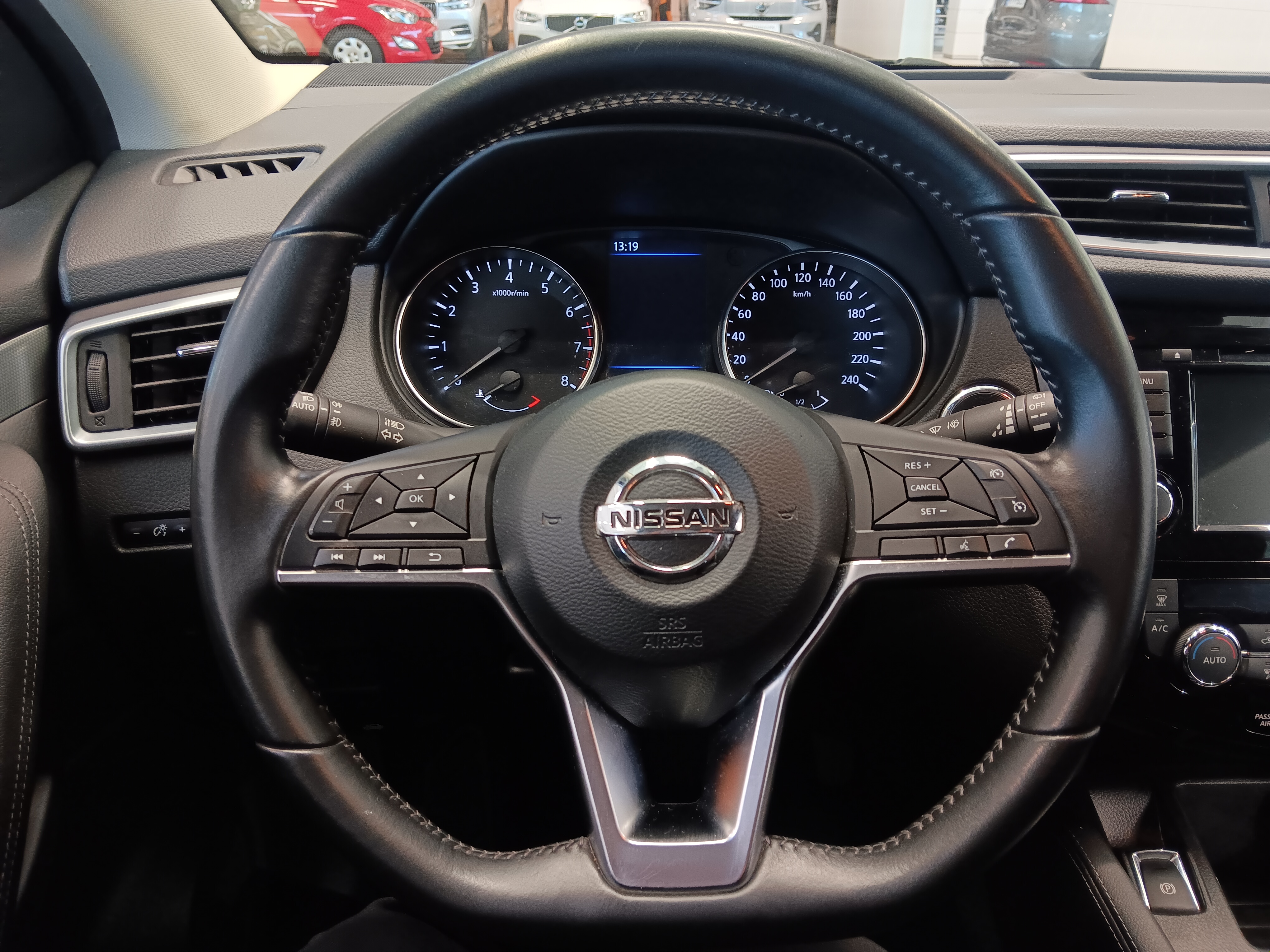 NISSAN Qashqai 2019