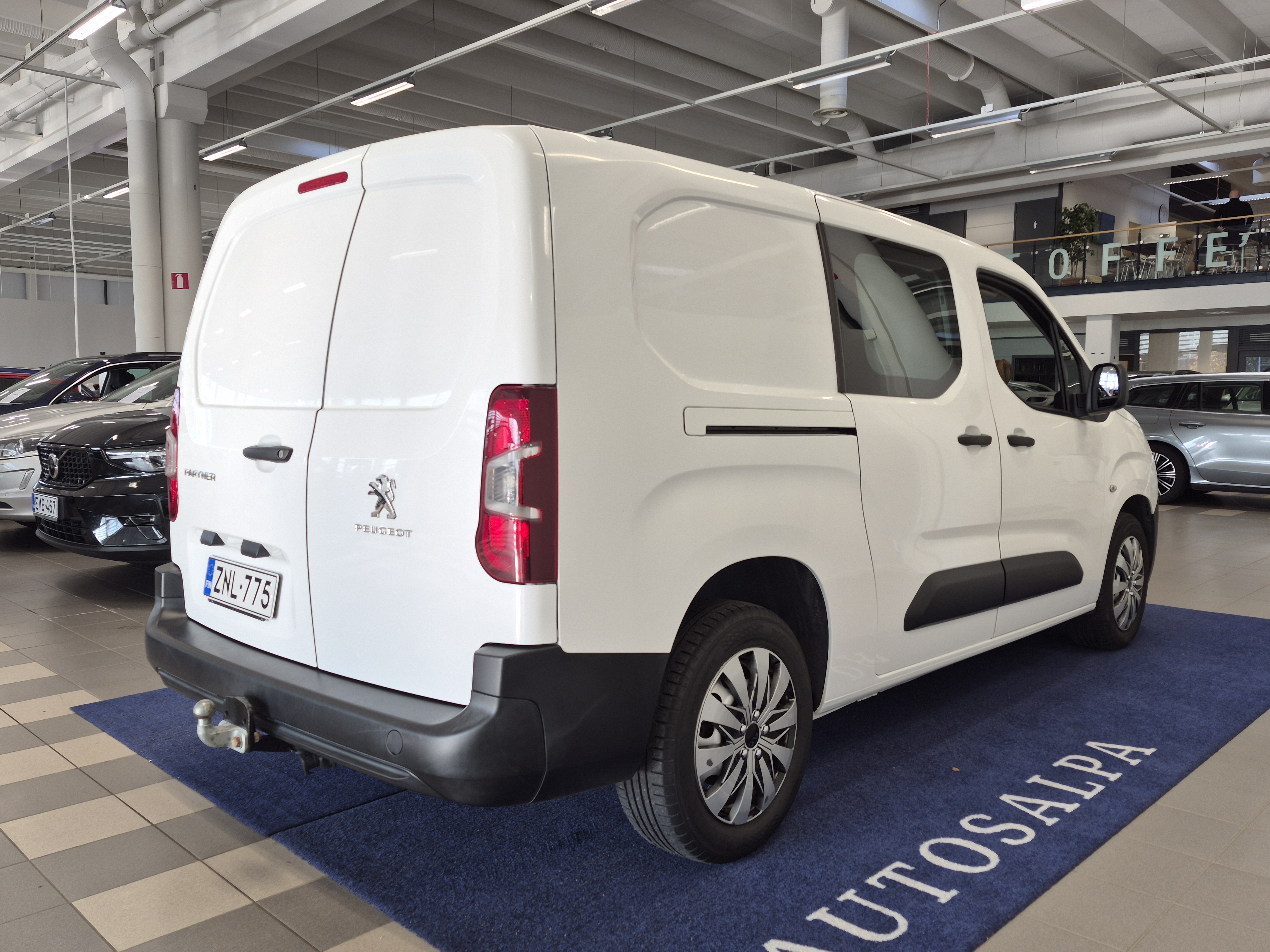PEUGEOT Partner 2020
