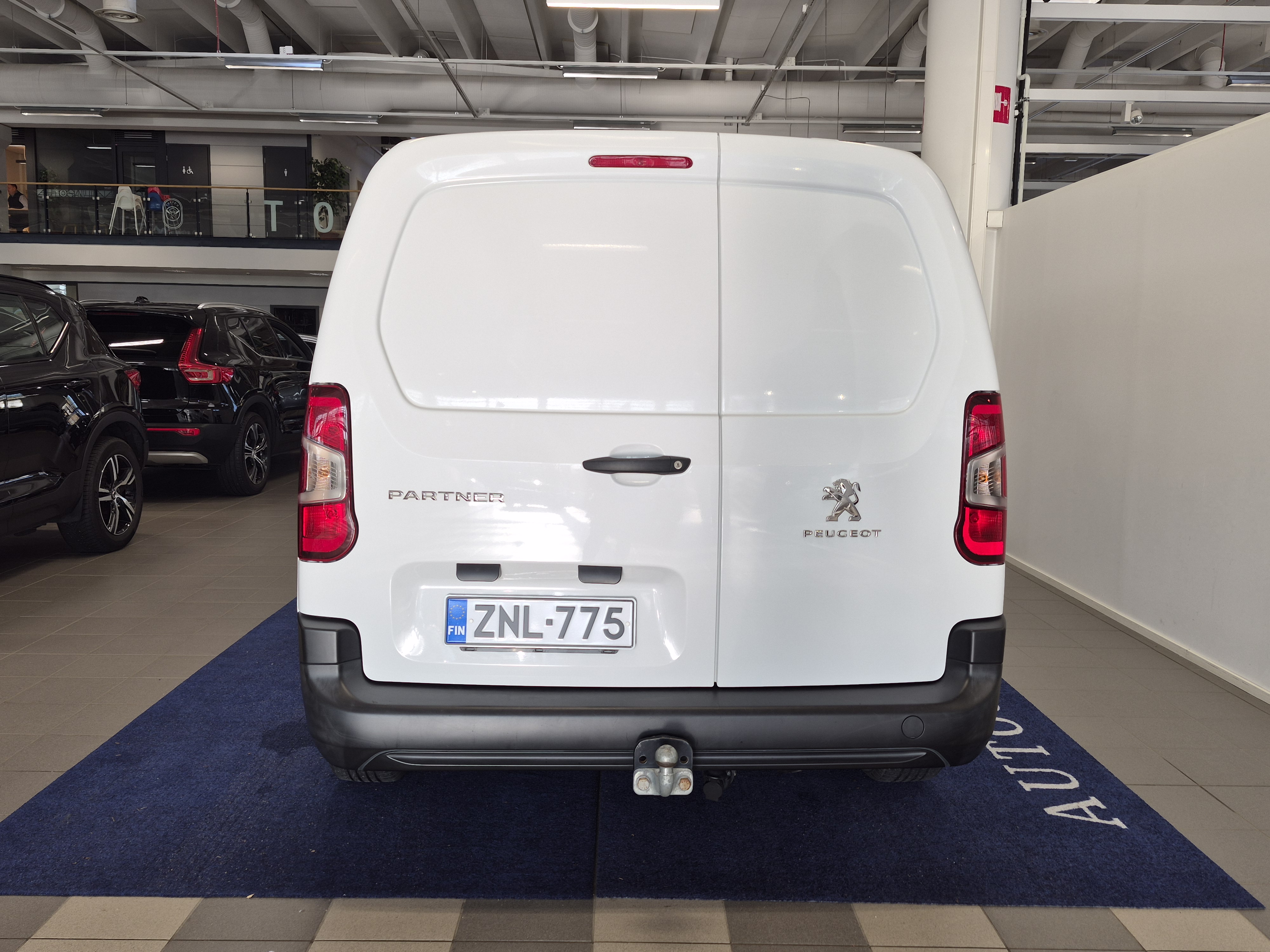 PEUGEOT Partner 2020