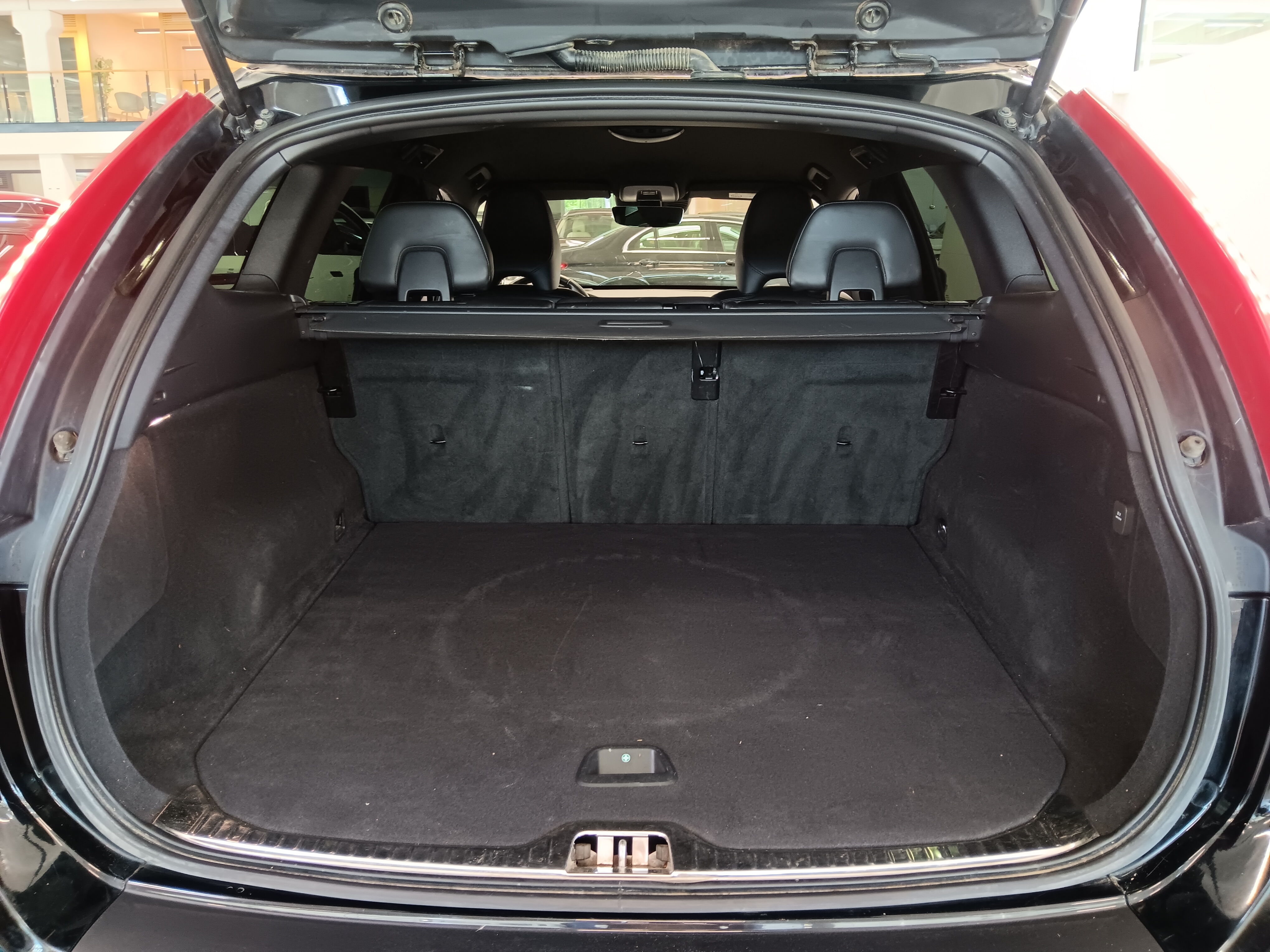 VOLVO XC60 2017