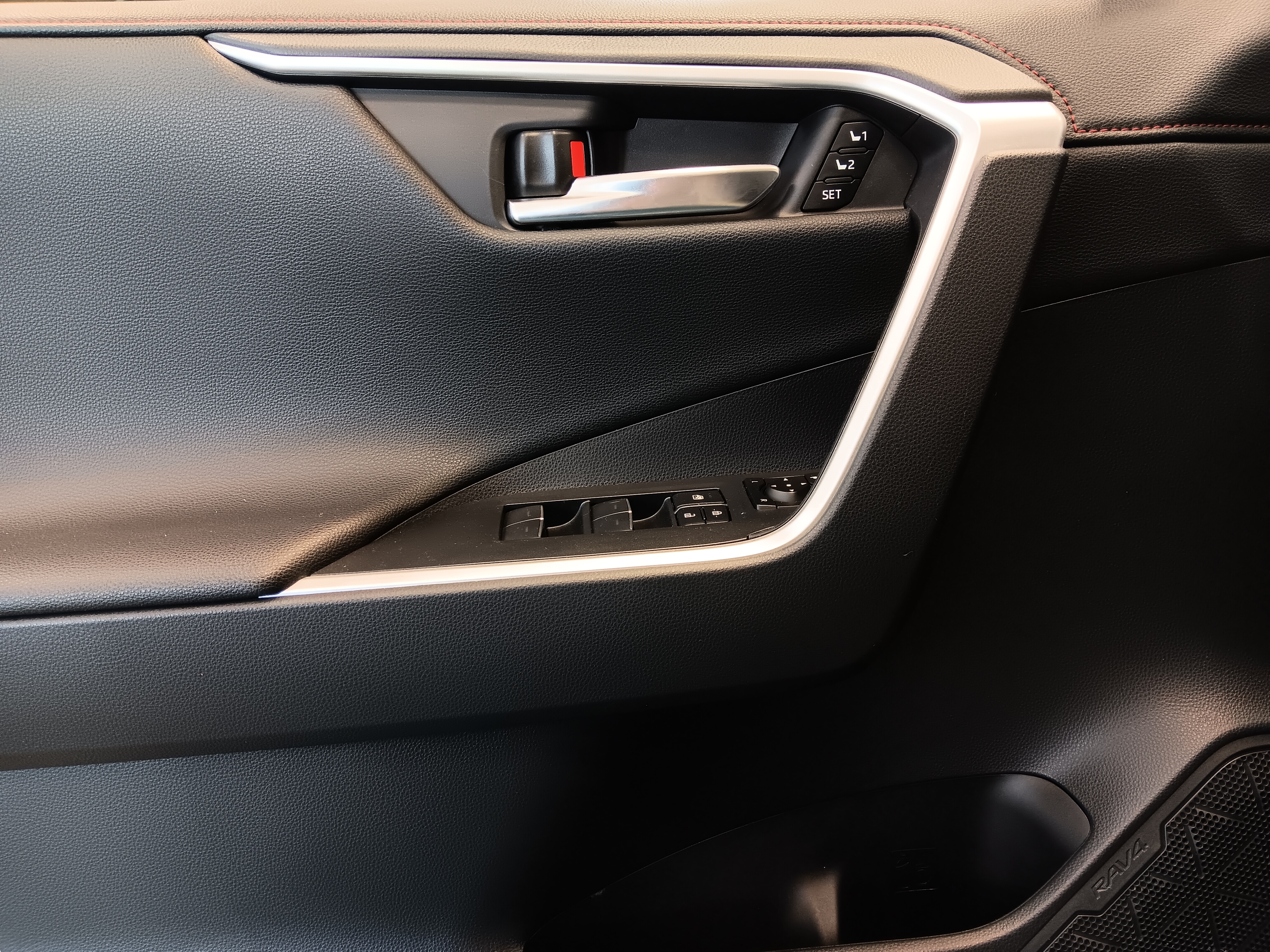 TOYOTA RAV4 Plug-in 2022