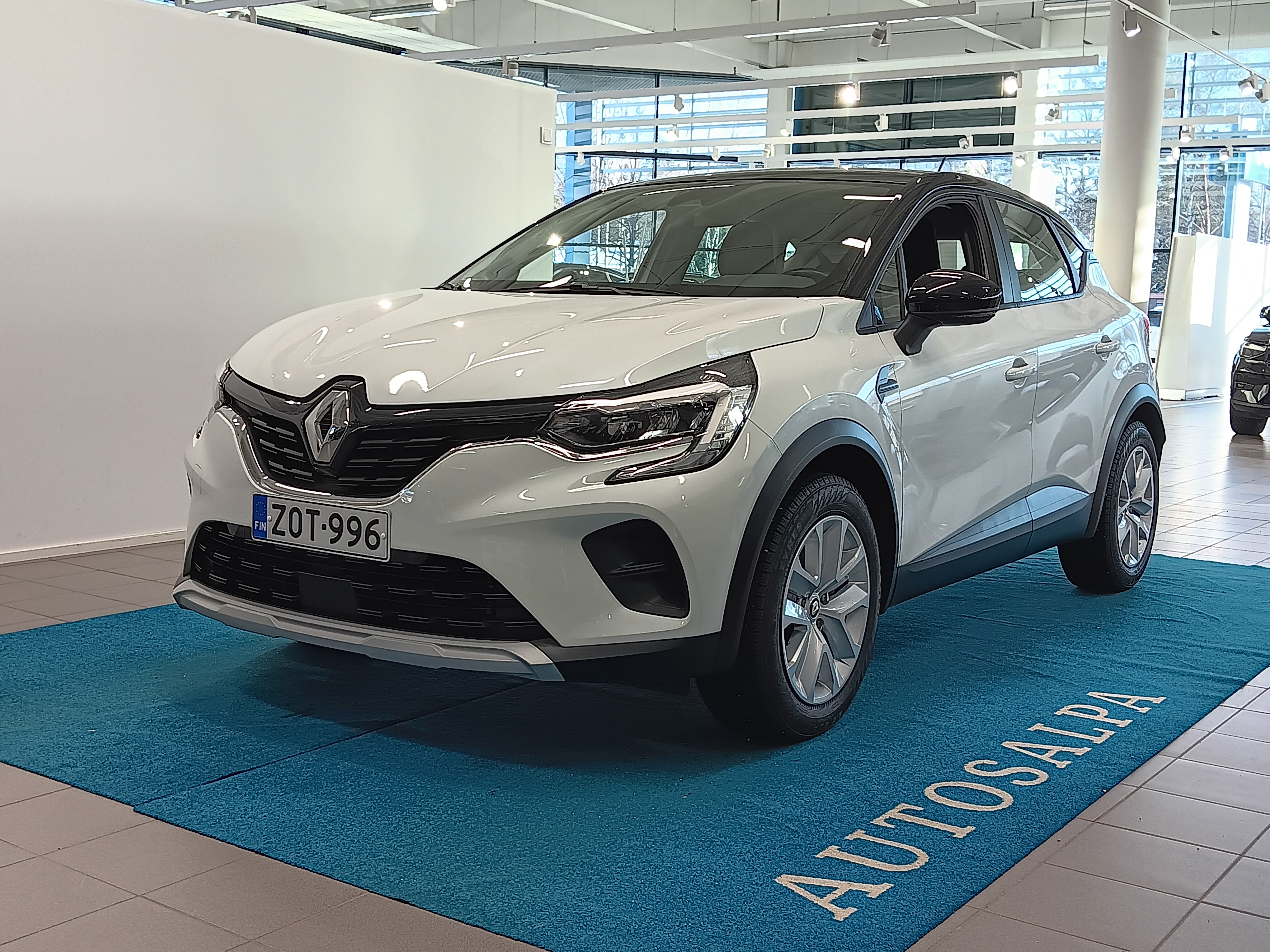 RENAULT Captur 2023