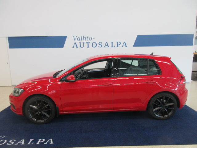VOLKSWAGEN Golf 2018