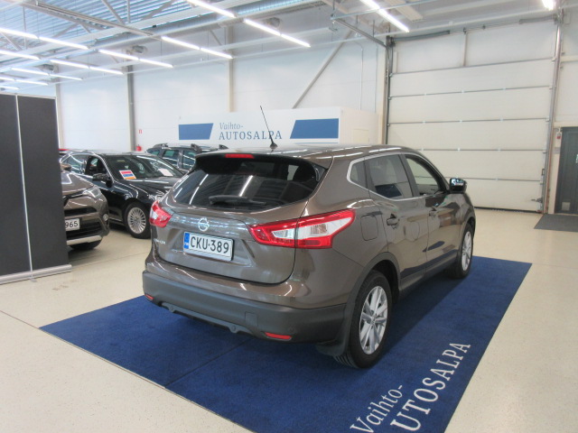 NISSAN Qashqai 2017