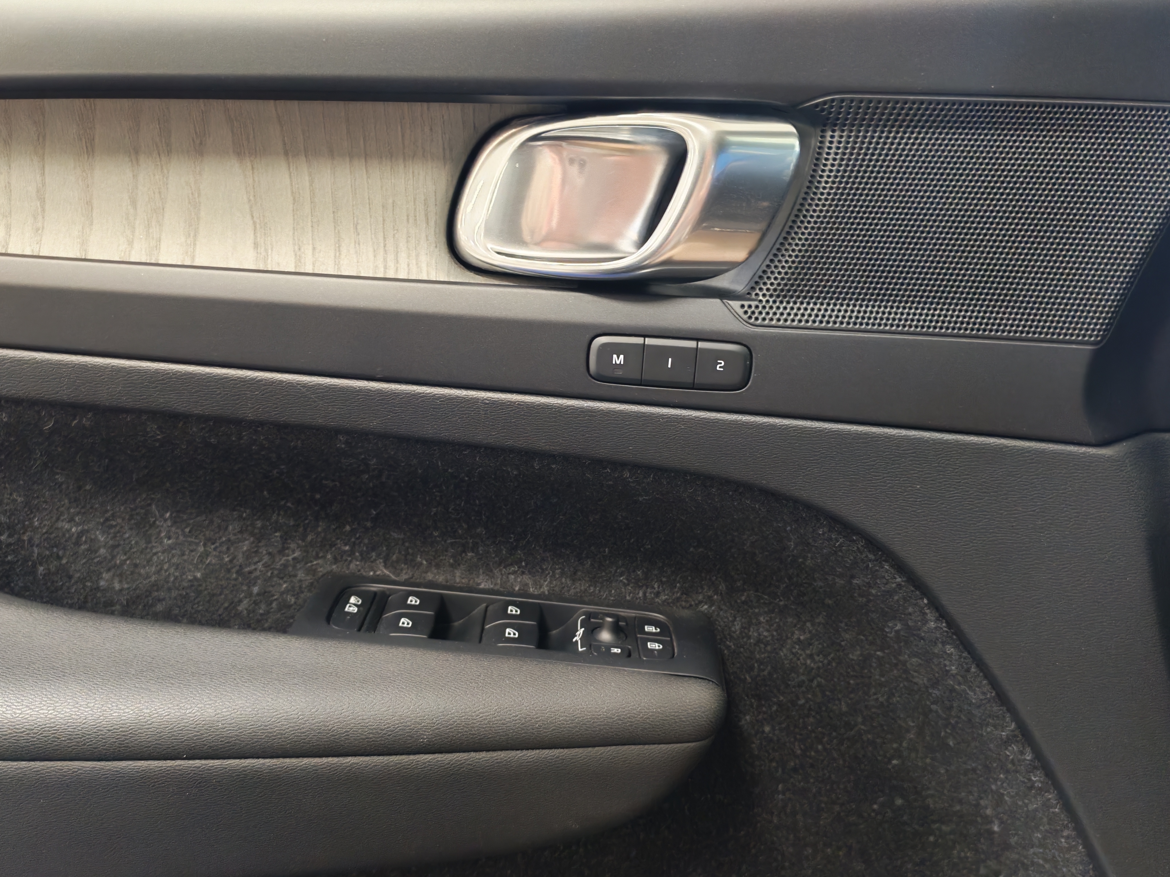 VOLVO XC40 2020