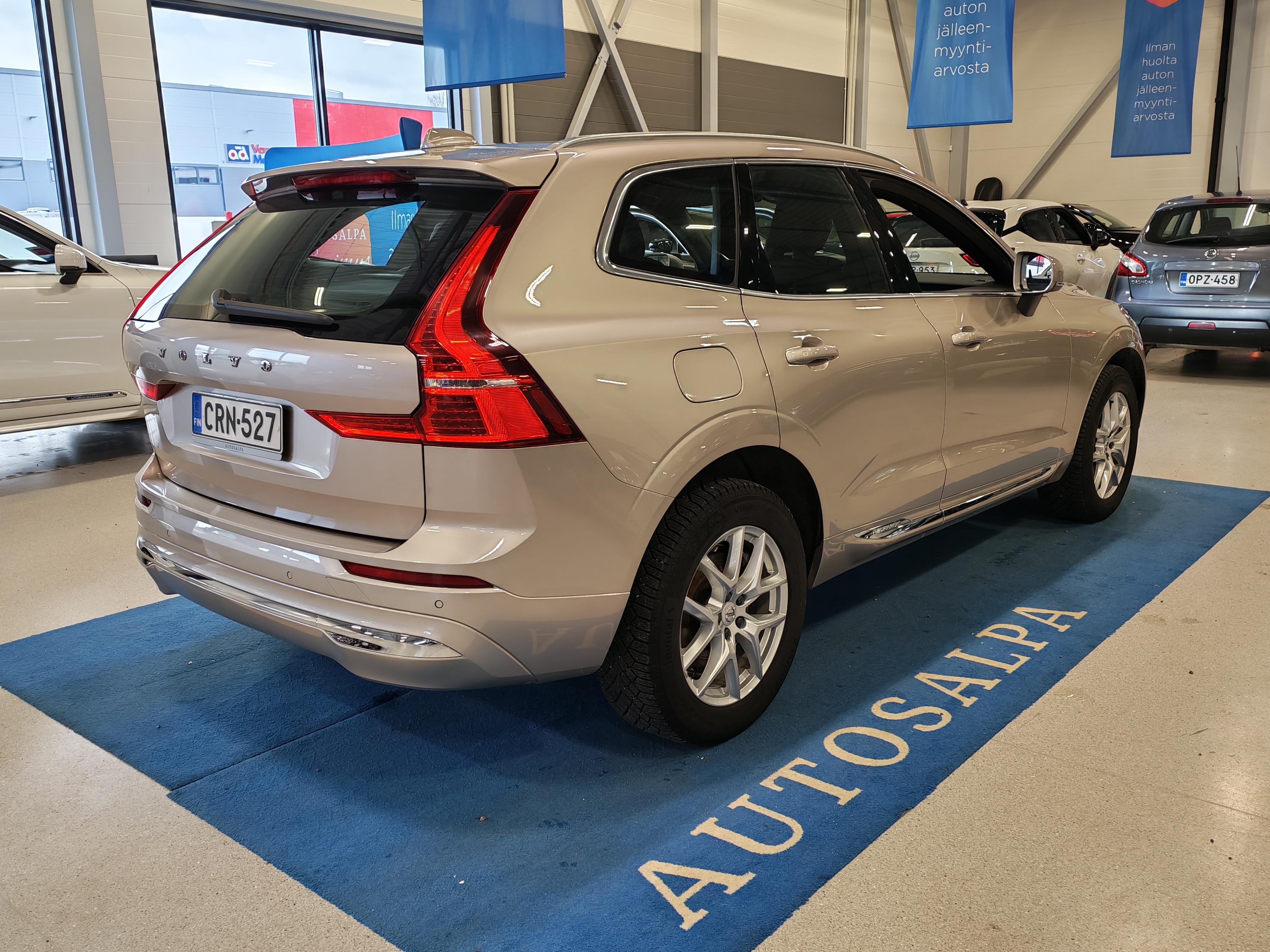 VOLVO XC60 2024