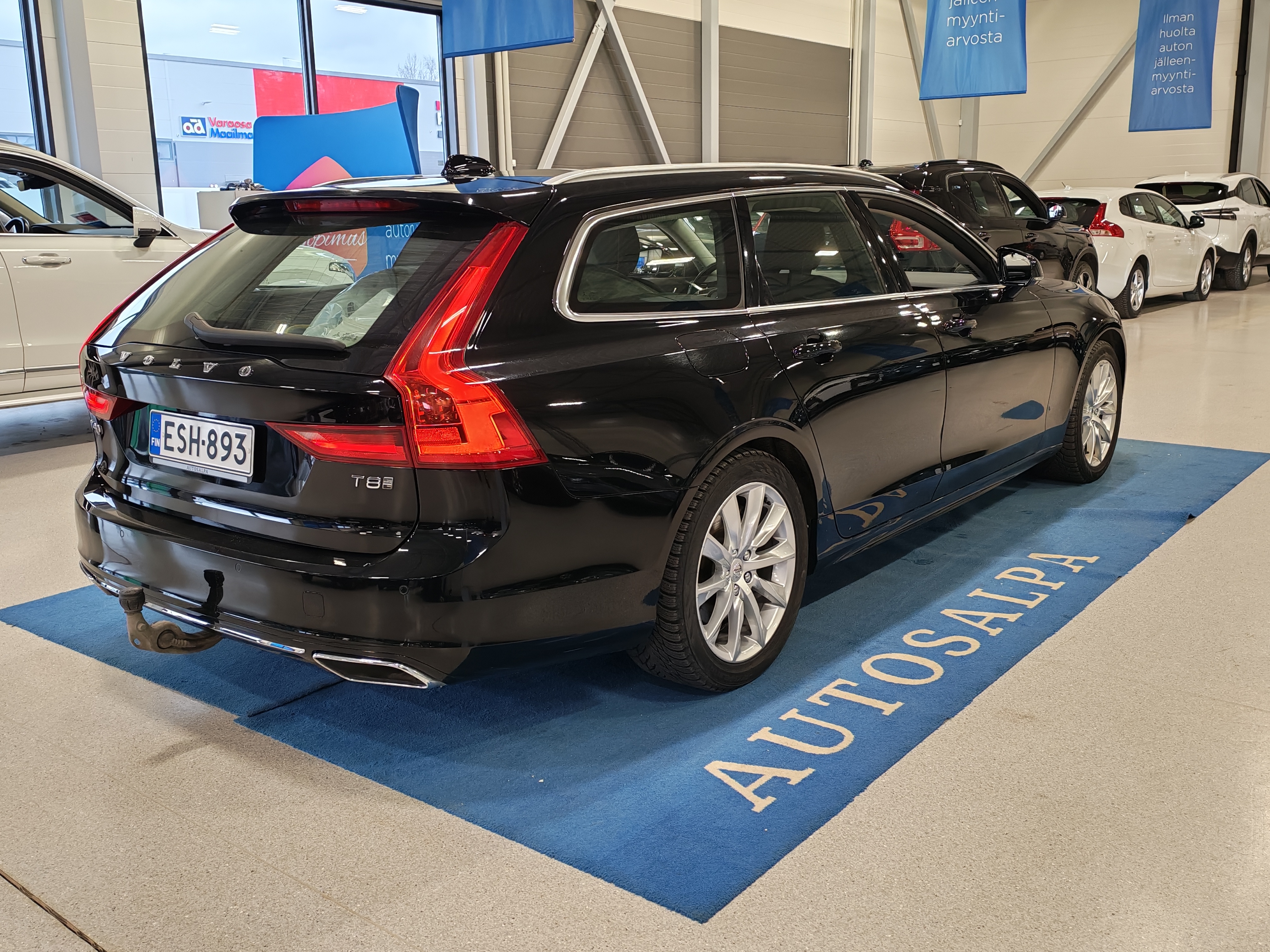 VOLVO V90 2020