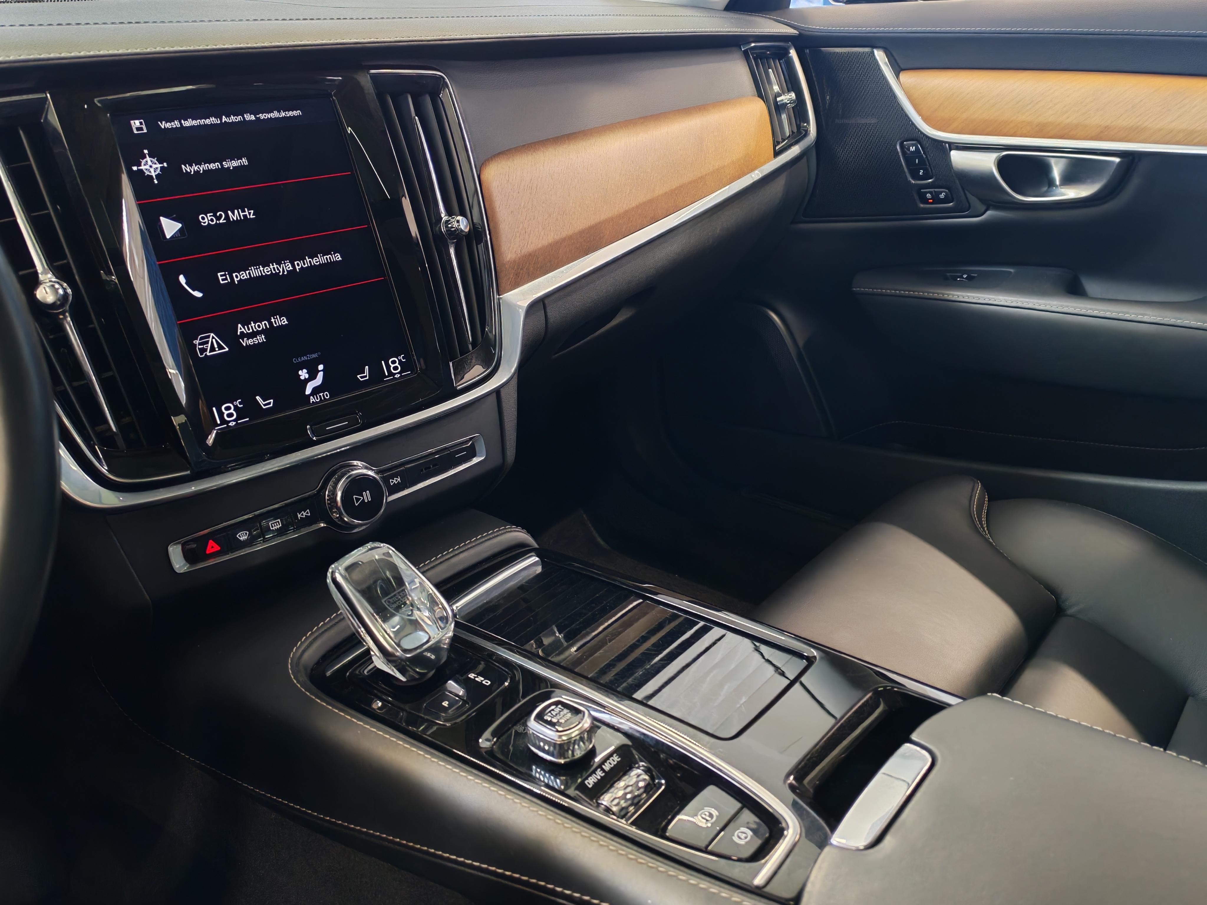 VOLVO S90 2020