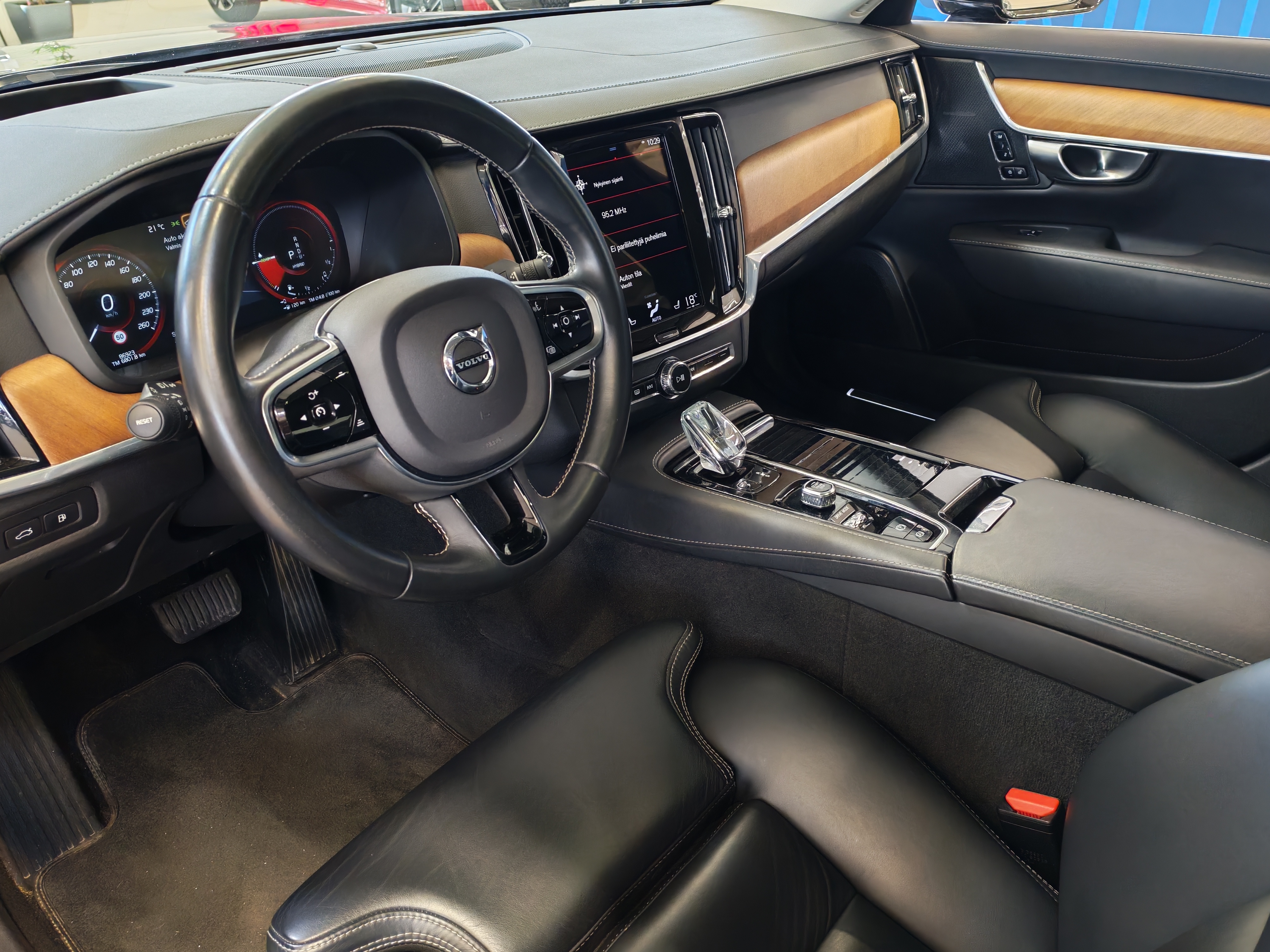 VOLVO S90 2020