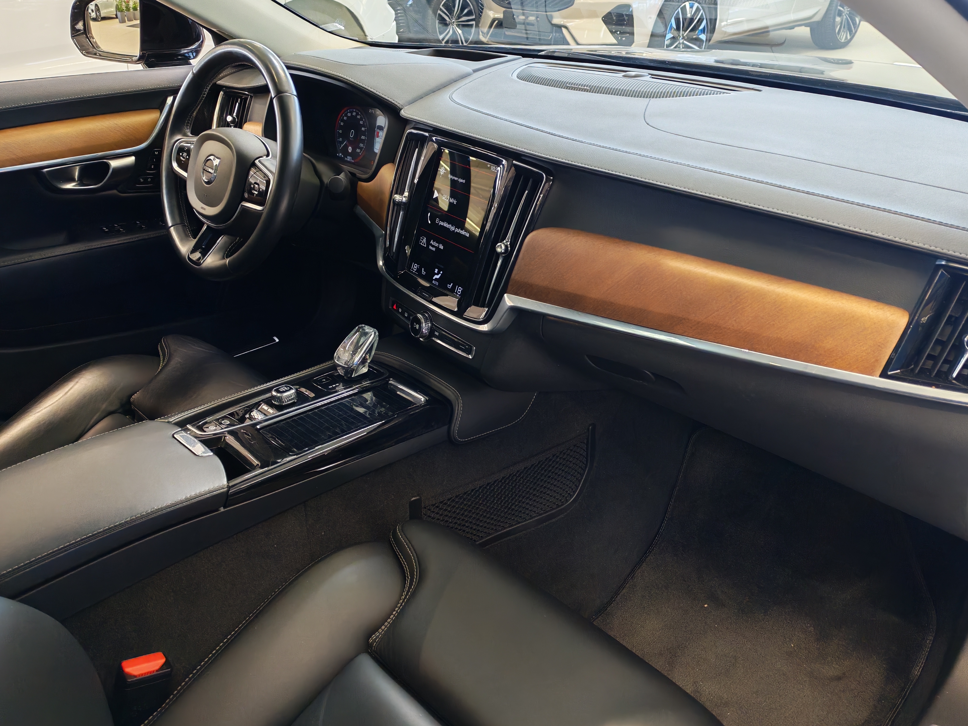 VOLVO S90 2020