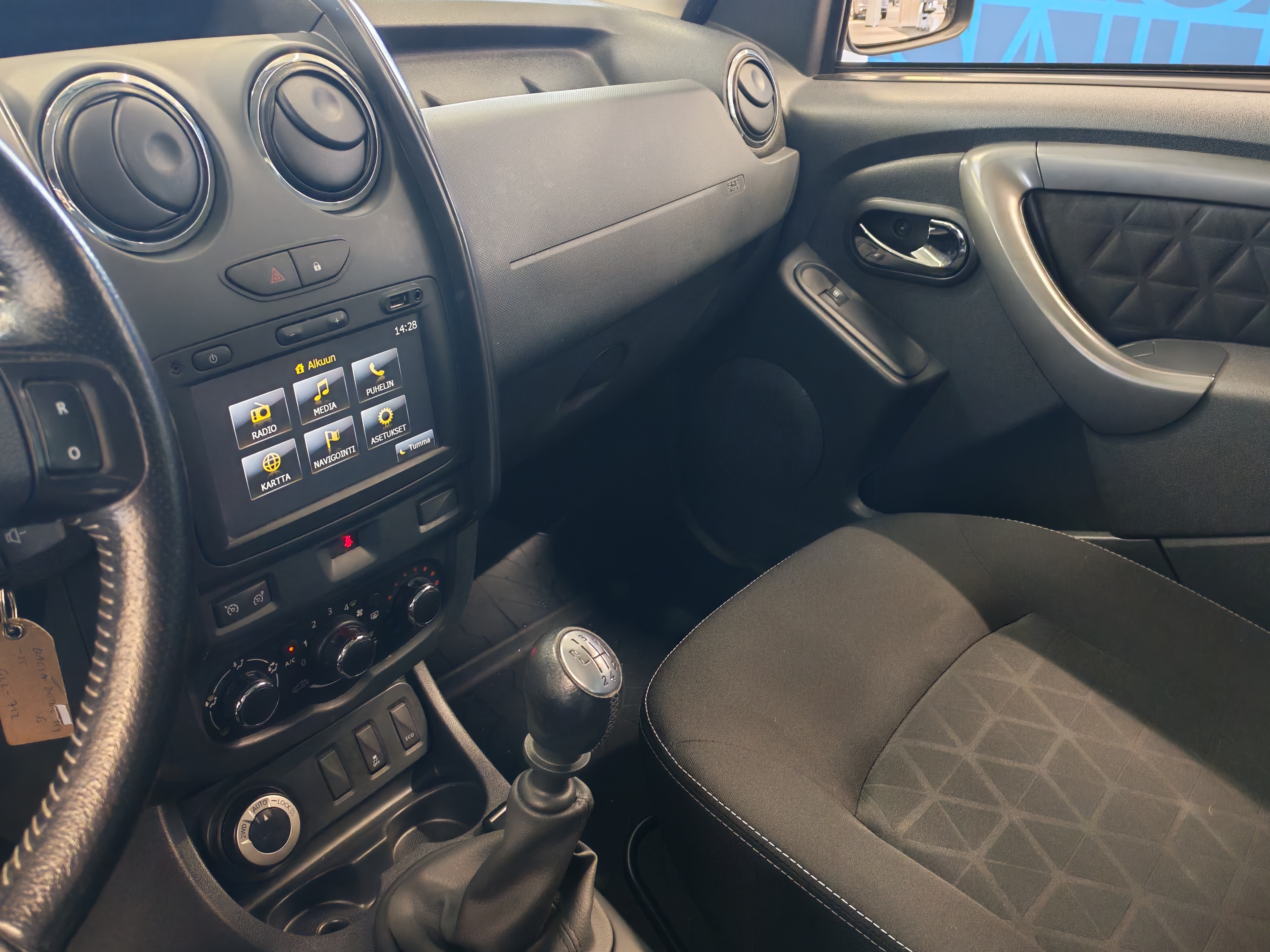 DACIA Duster 2015