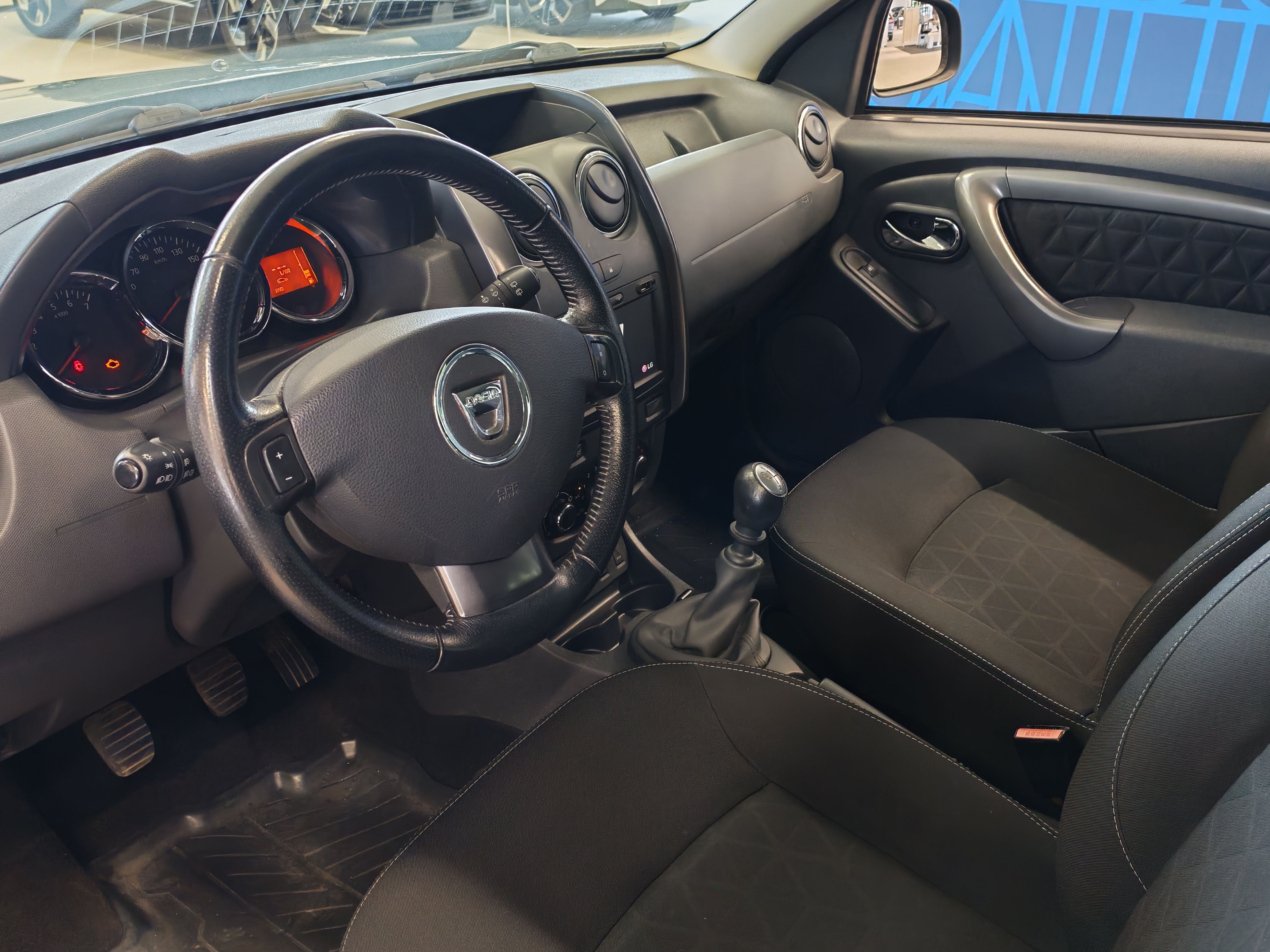 DACIA Duster 2015