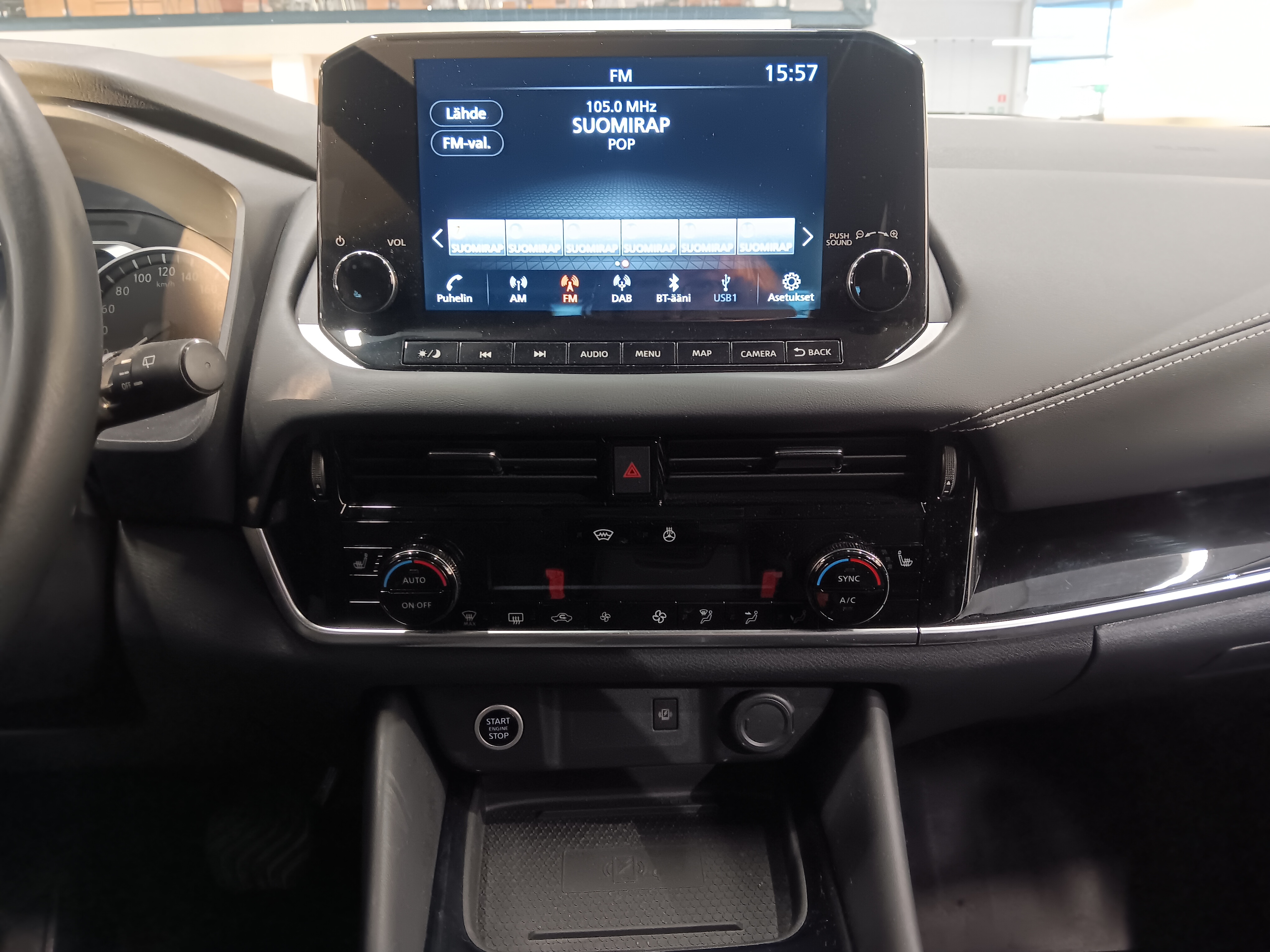 NISSAN Qashqai 2022