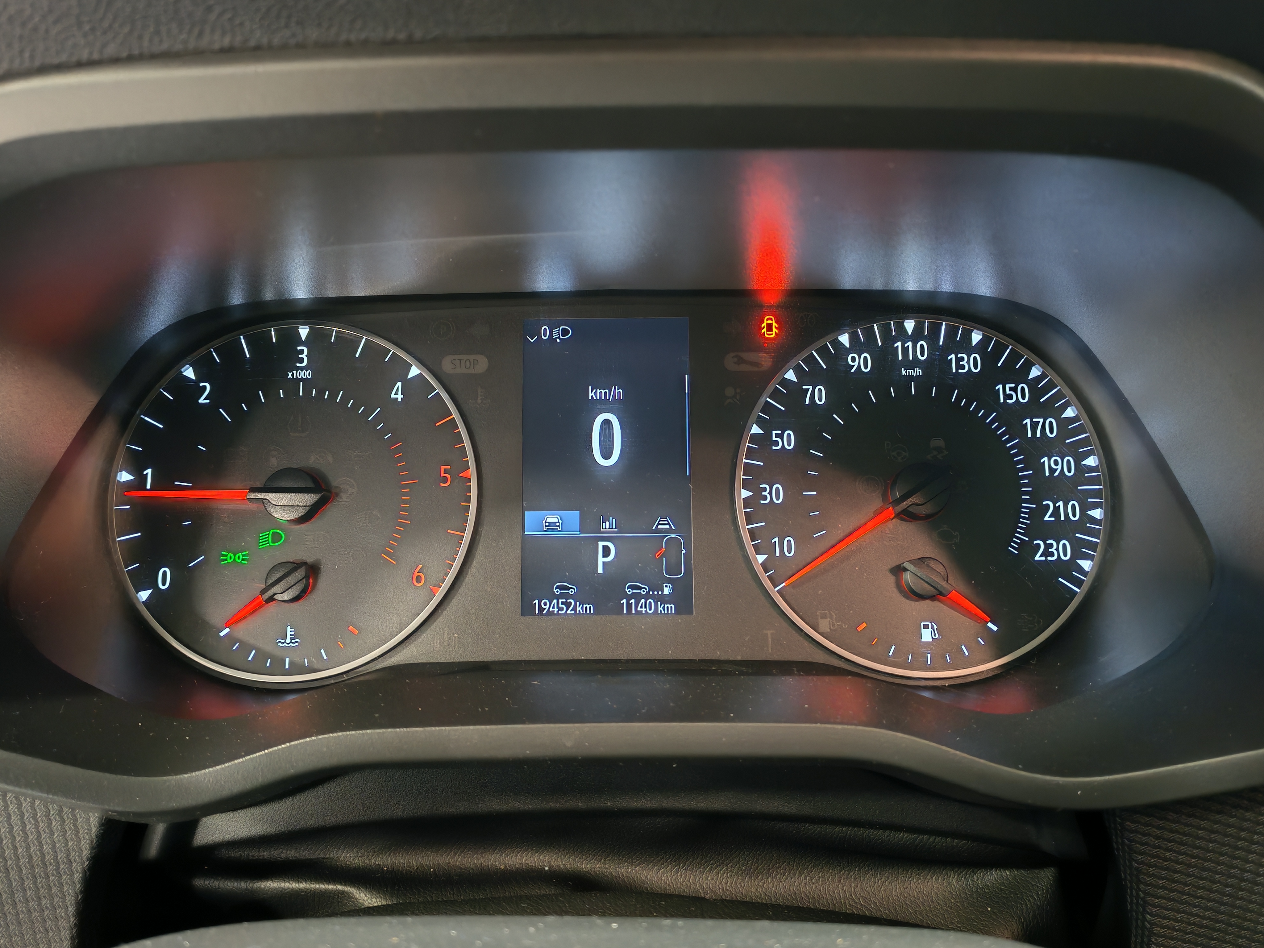 RENAULT Trafic Combi 2024