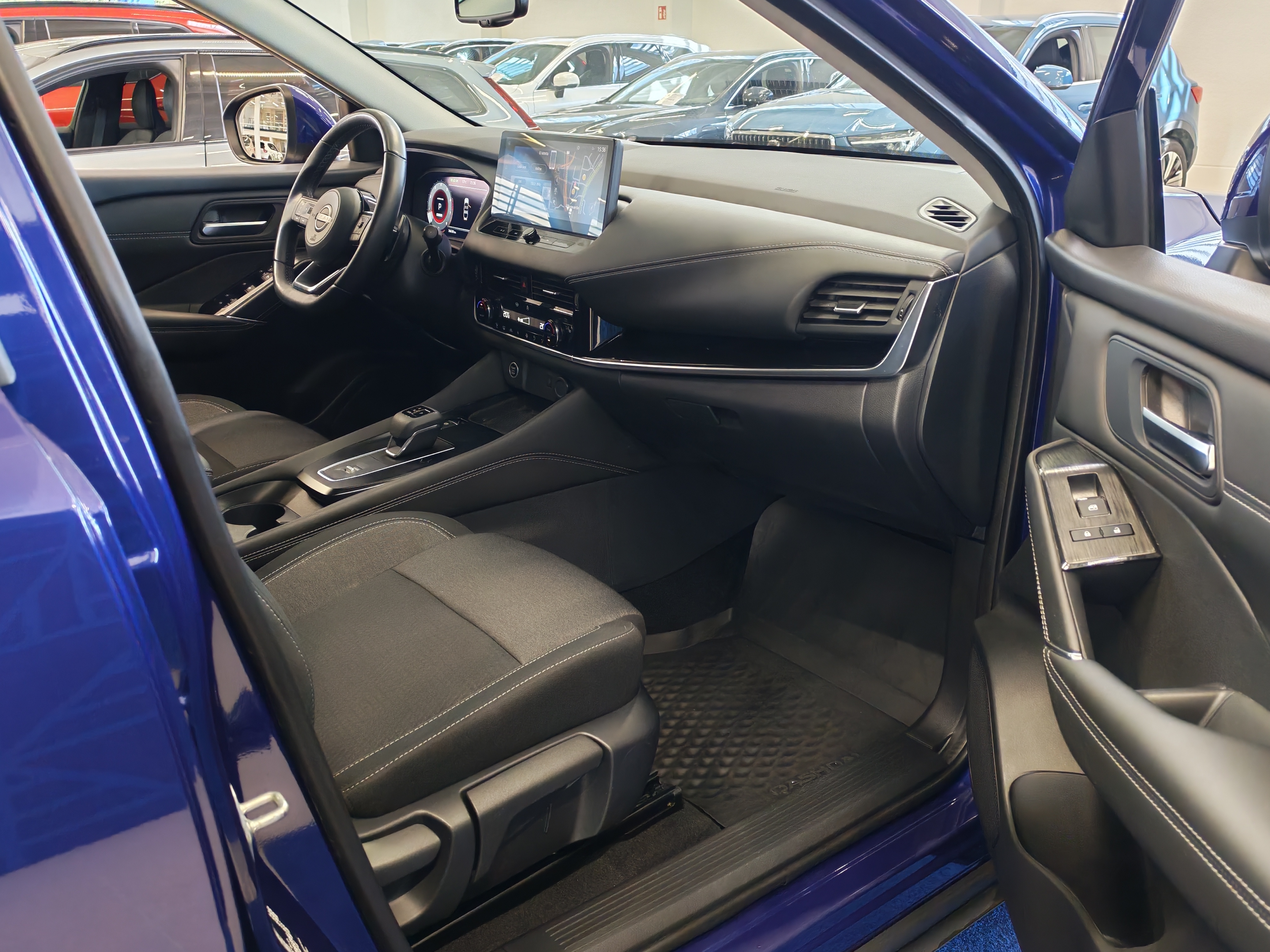 NISSAN Qashqai 2022