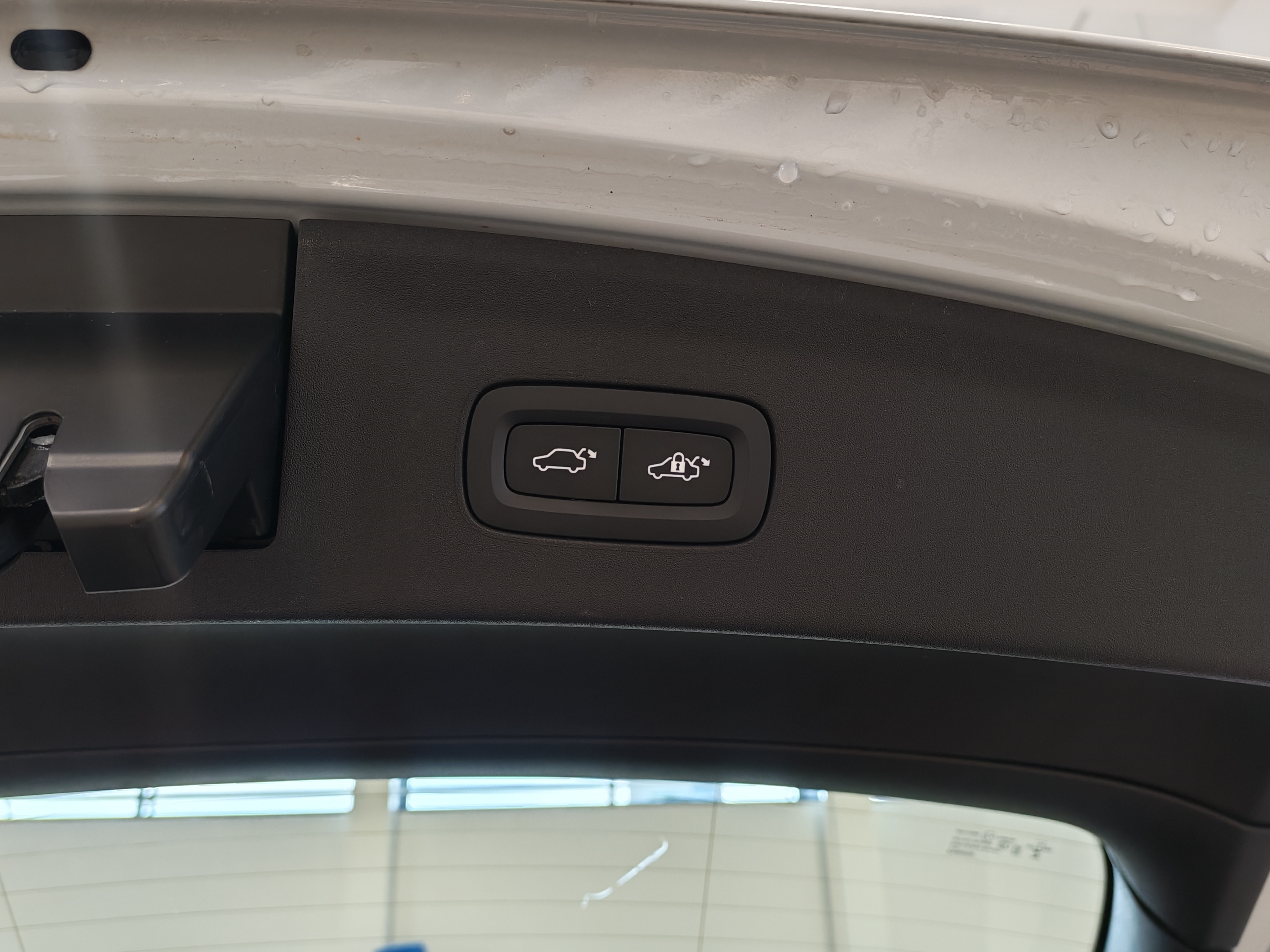 POLESTAR 2 2023