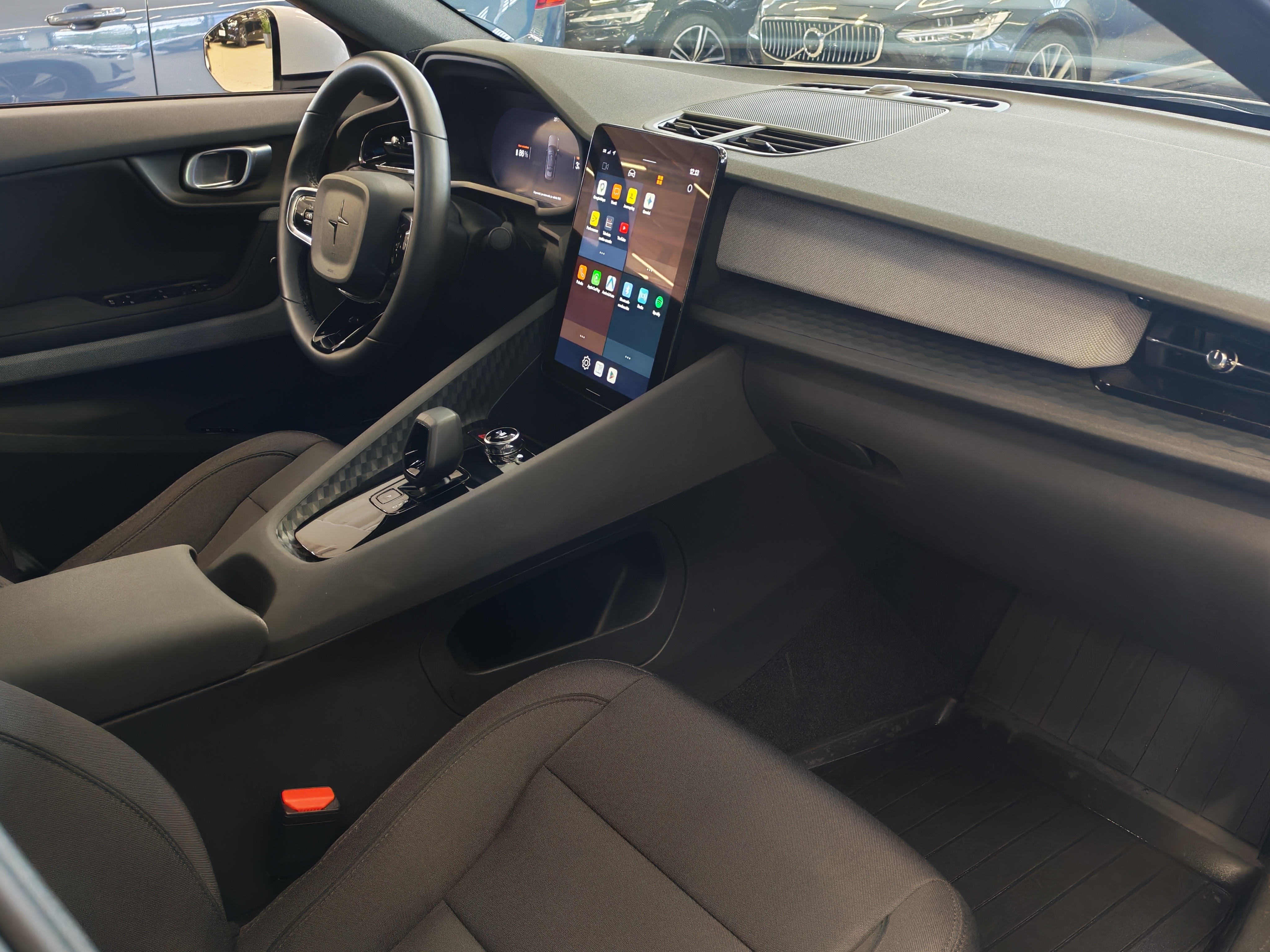 POLESTAR 2 2023