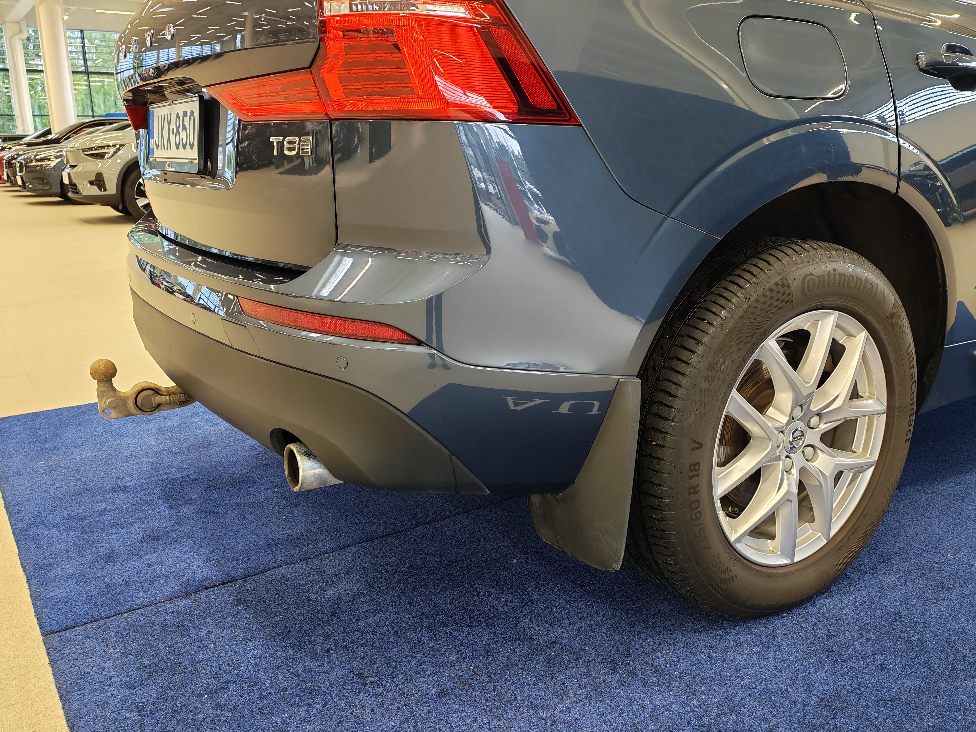 VOLVO XC60 2018