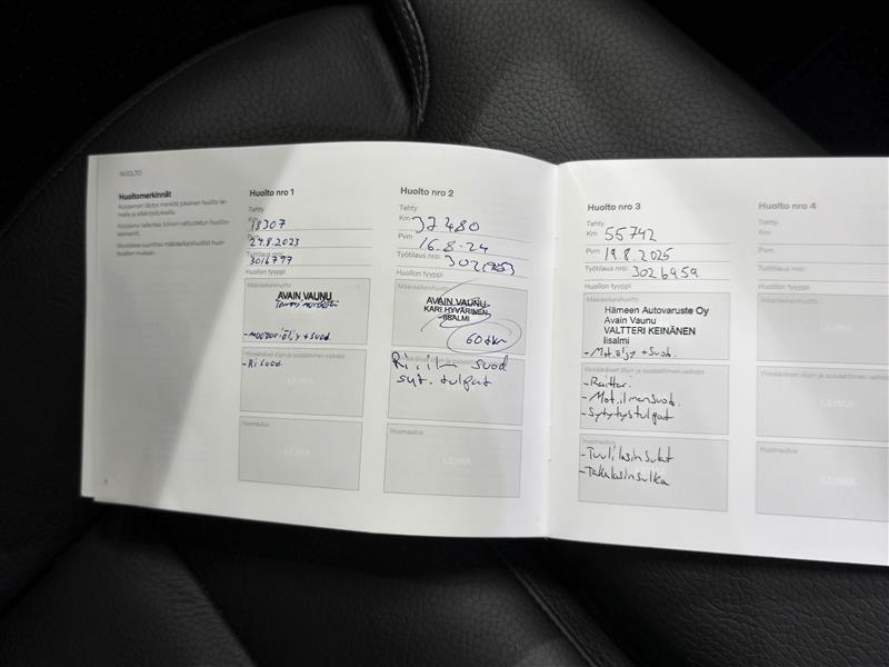 VOLVO XC60 2023
