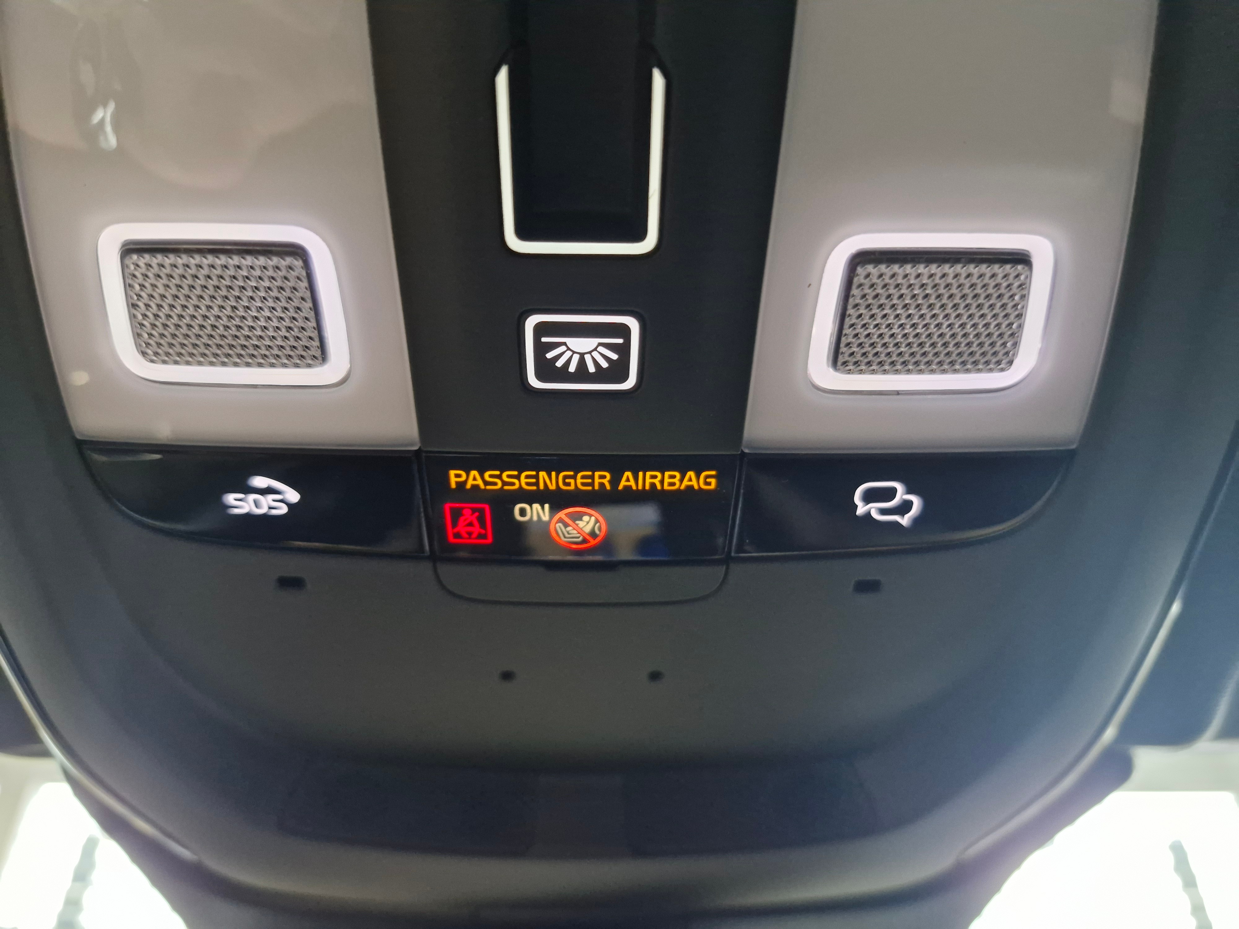 VOLVO XC60 2024