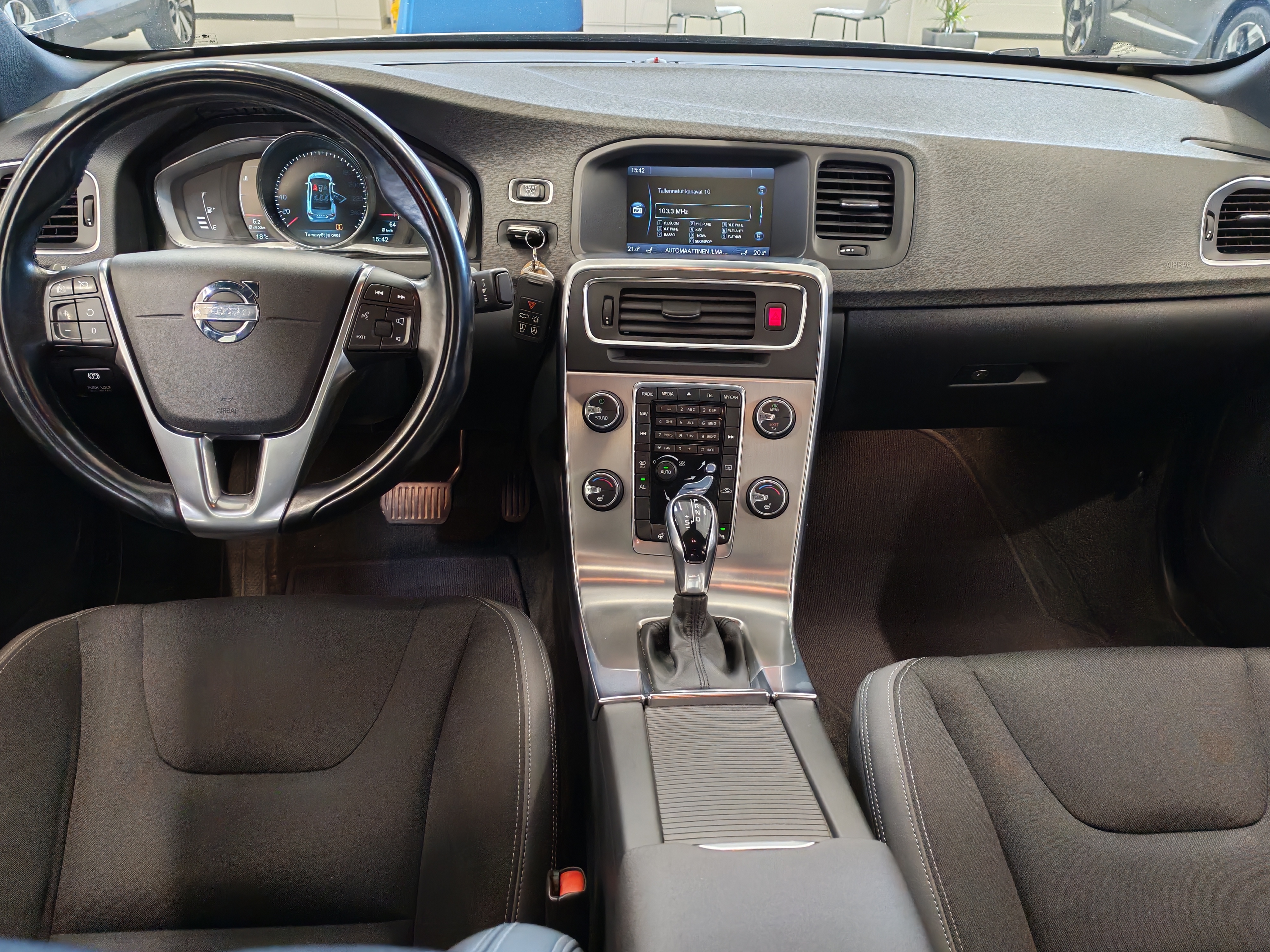 VOLVO S60 2014