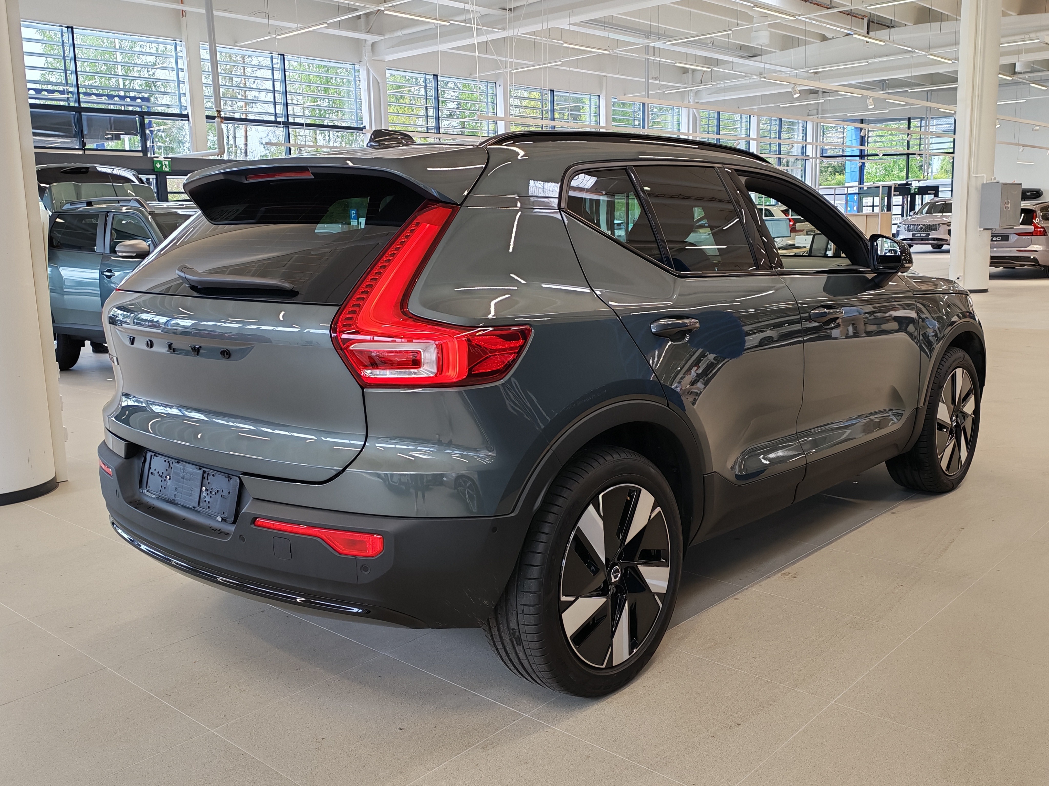 VOLVO EX40 2026