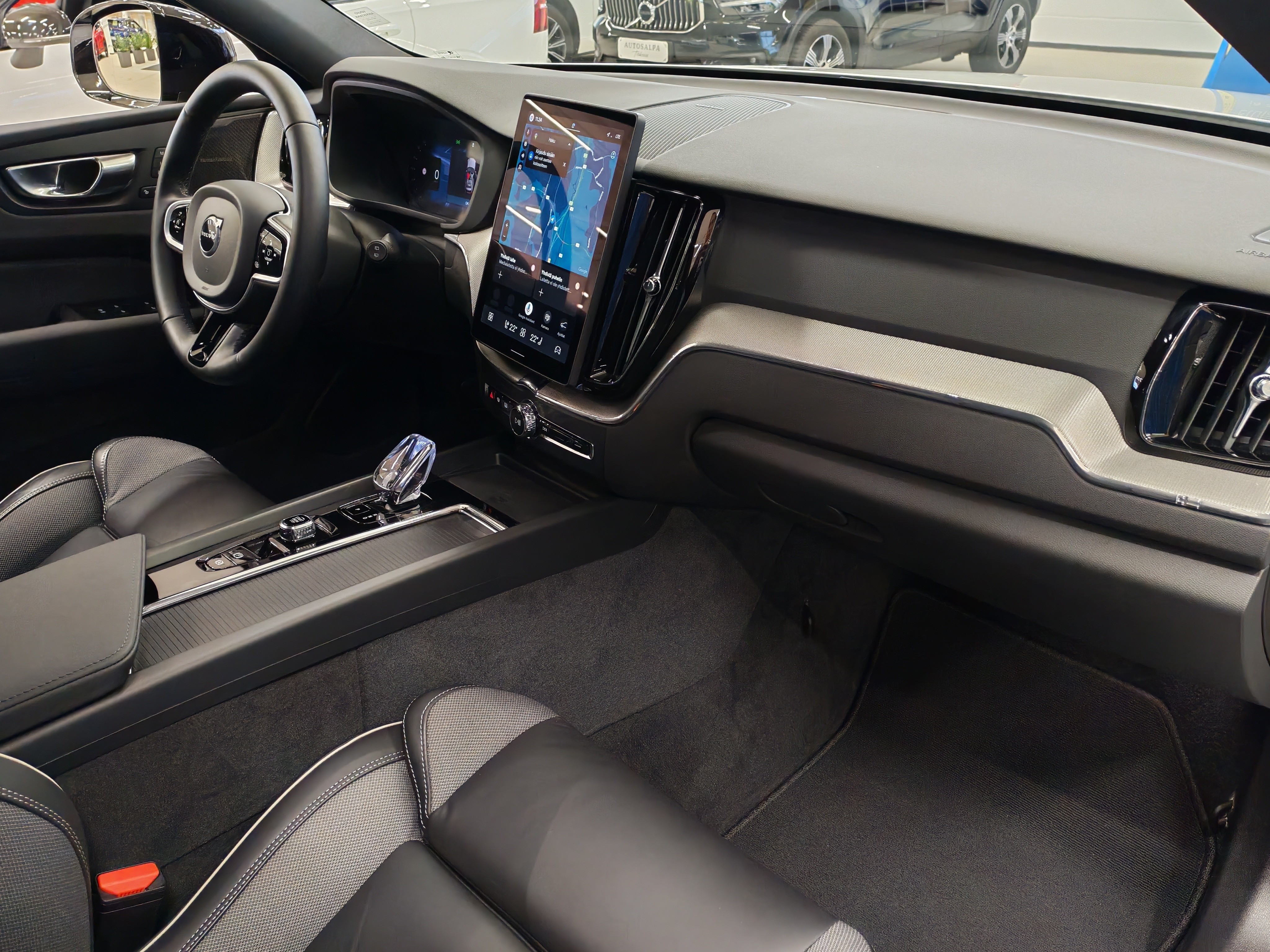 VOLVO XC60 2026
