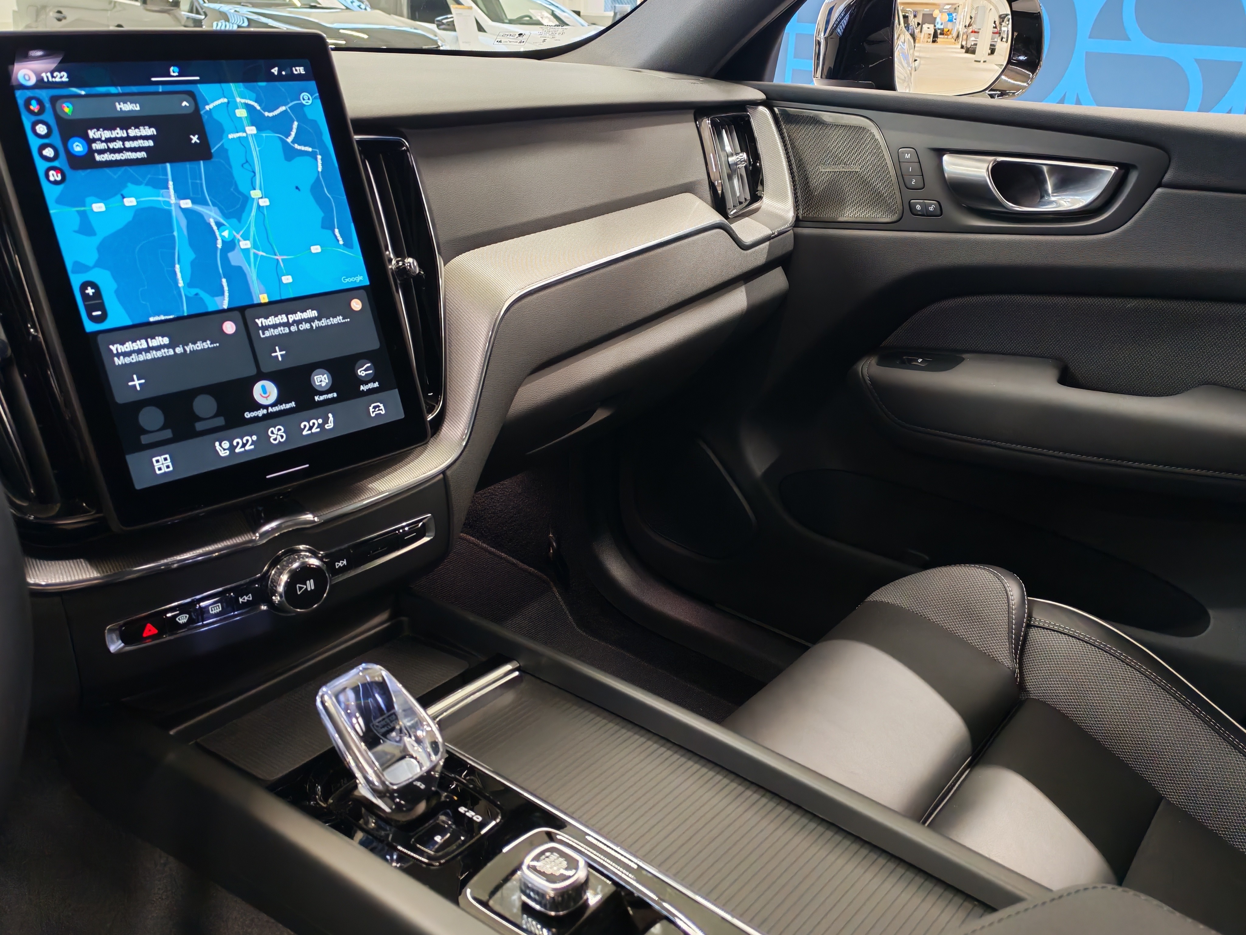 VOLVO XC60 2026