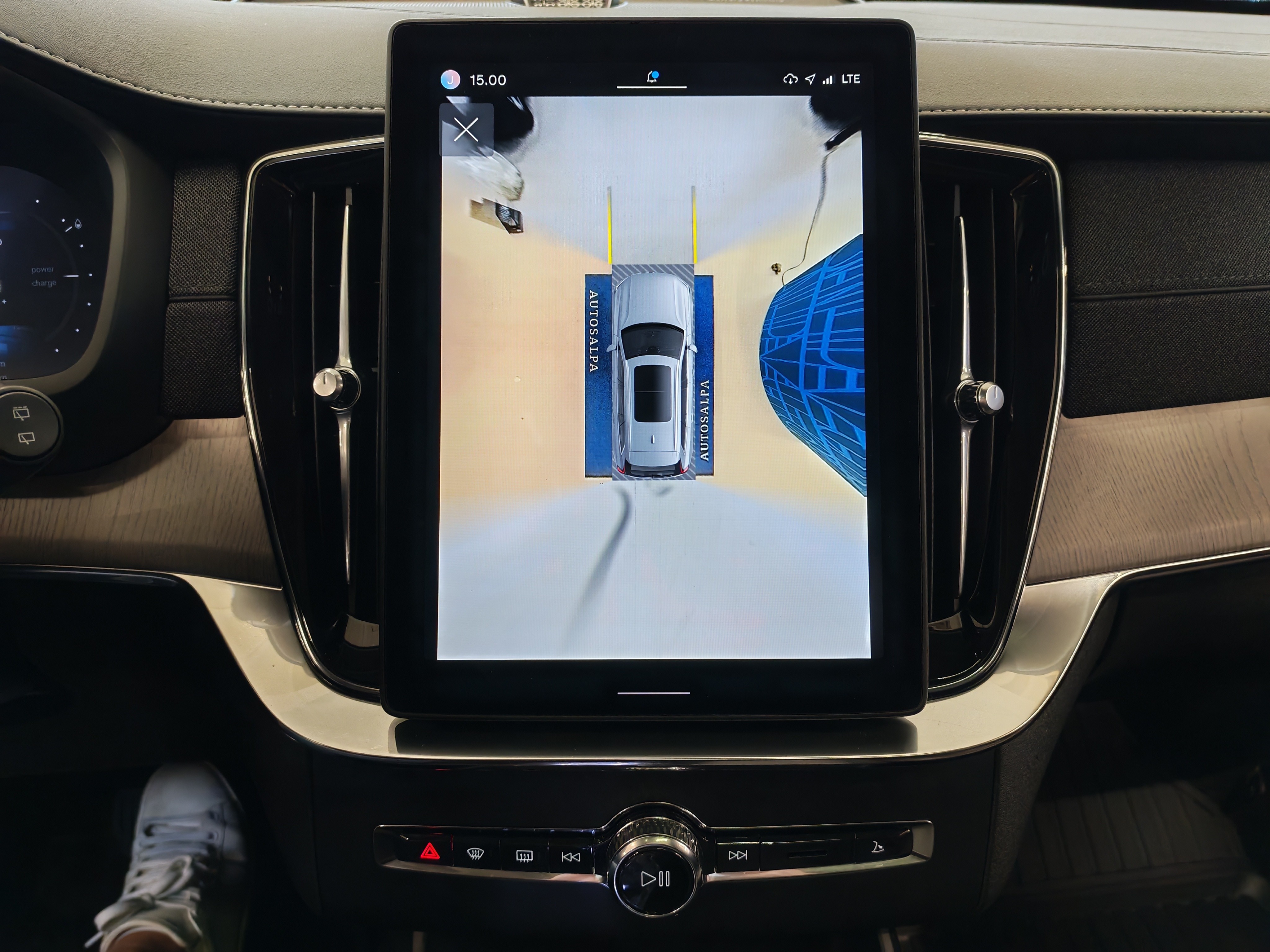 VOLVO XC90 2025