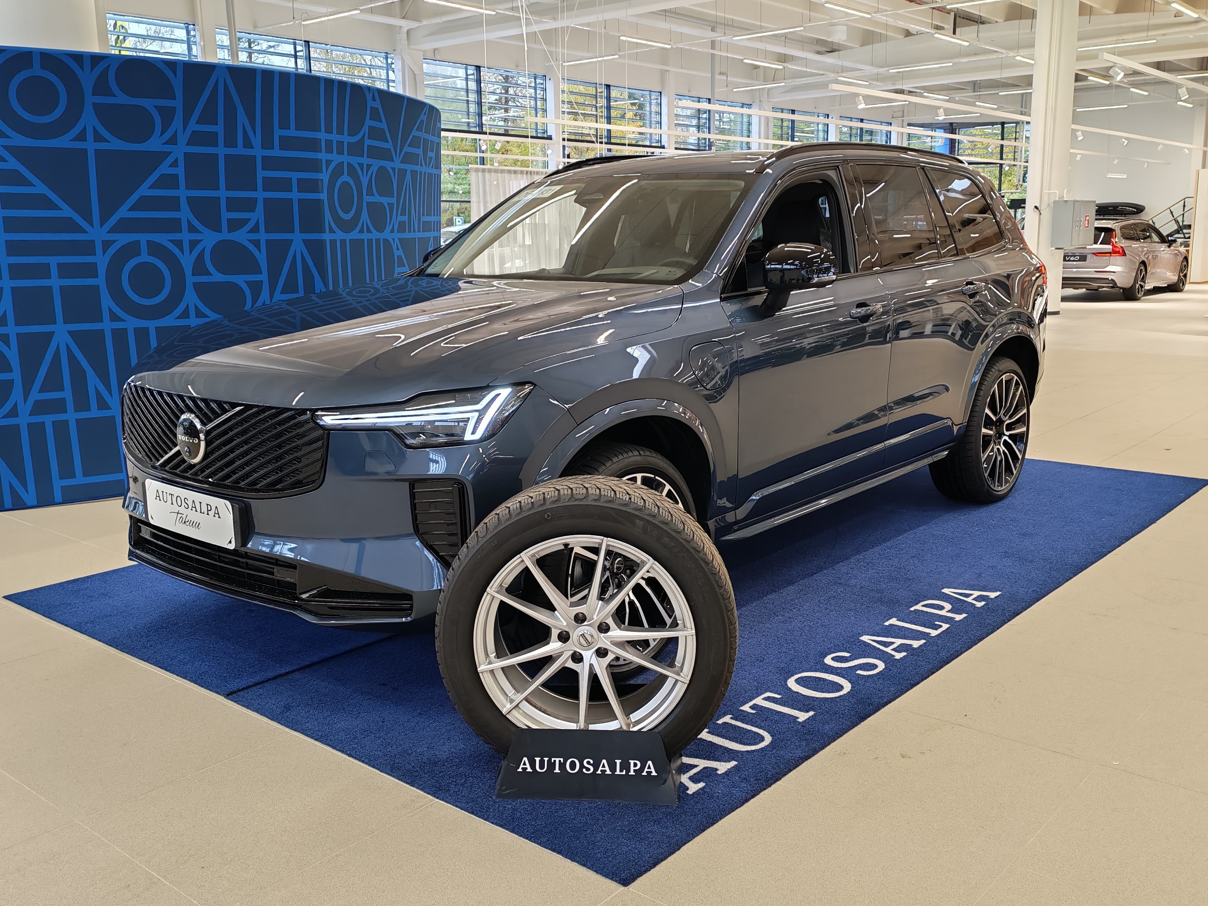 VOLVO XC90 2025