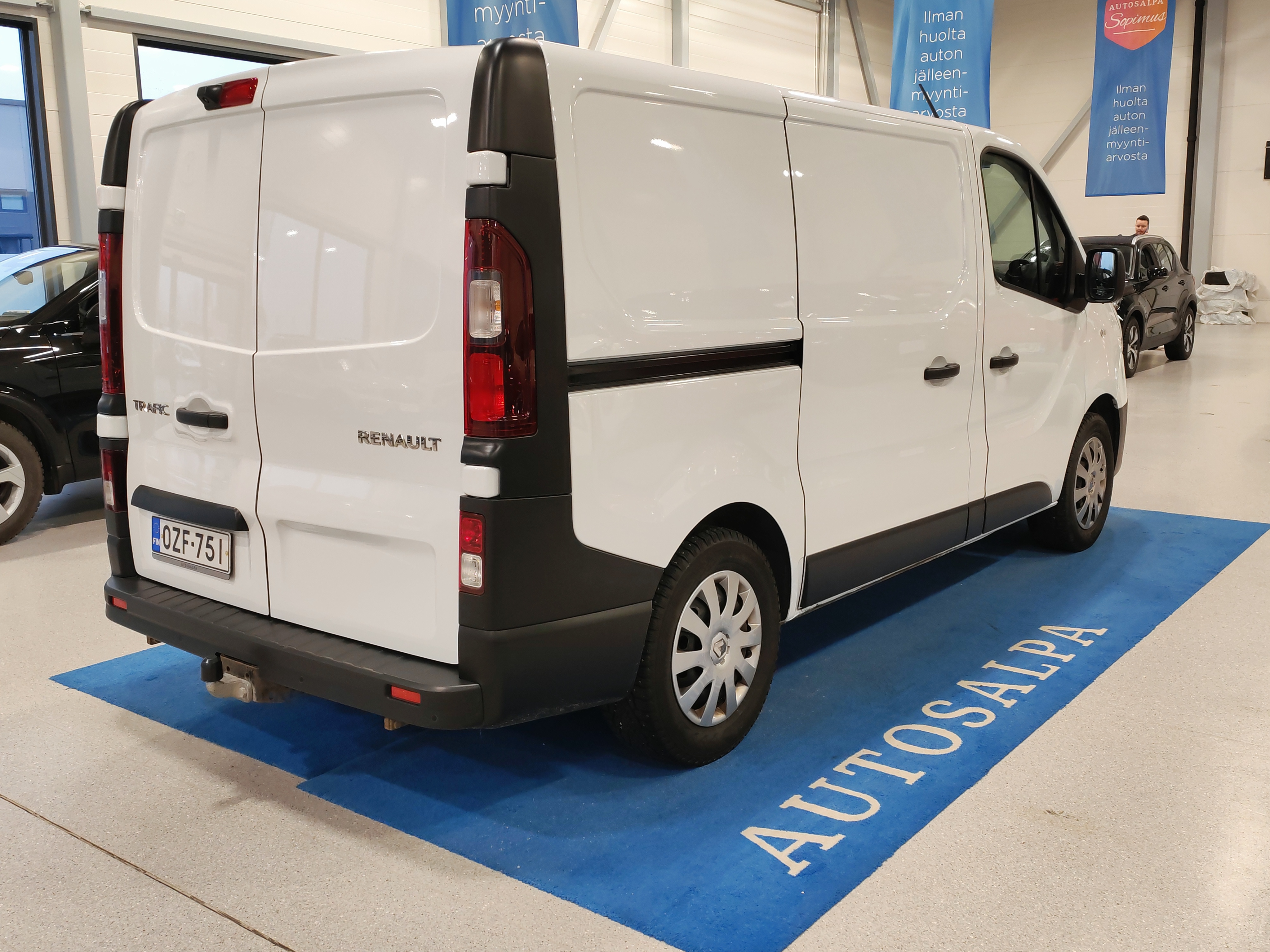 RENAULT Trafic 2021