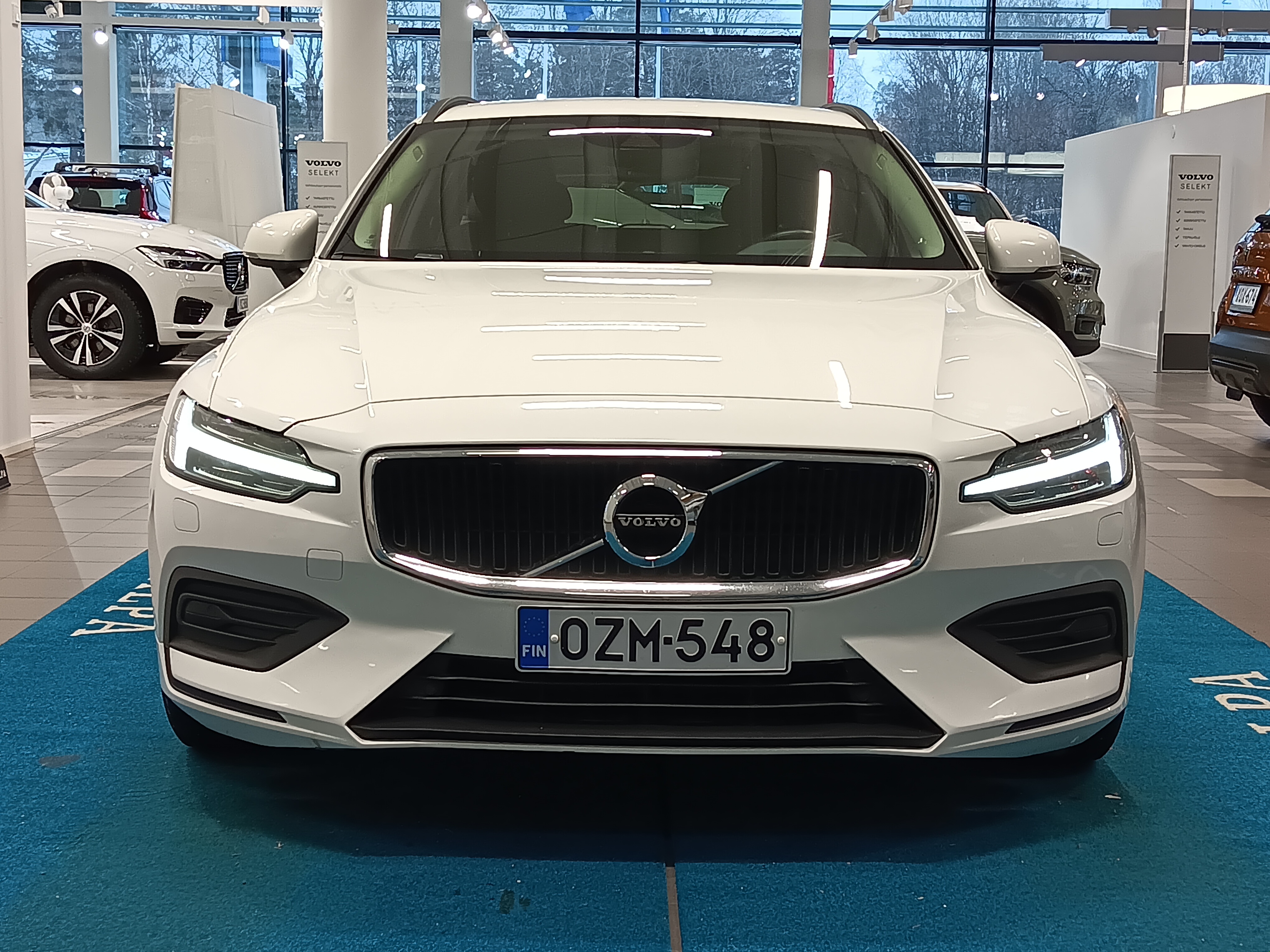 VOLVO V60 2019