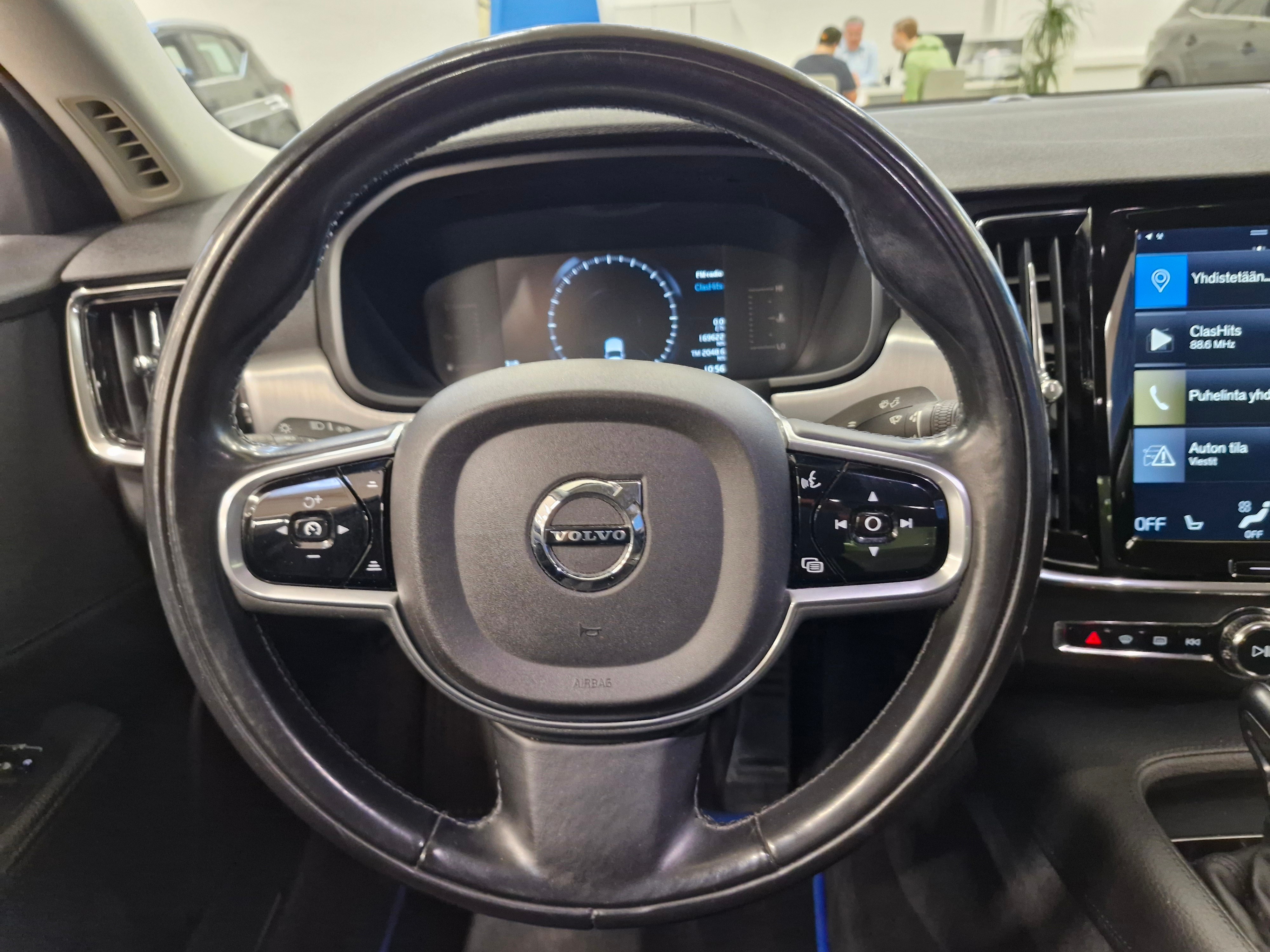 VOLVO S90 2018