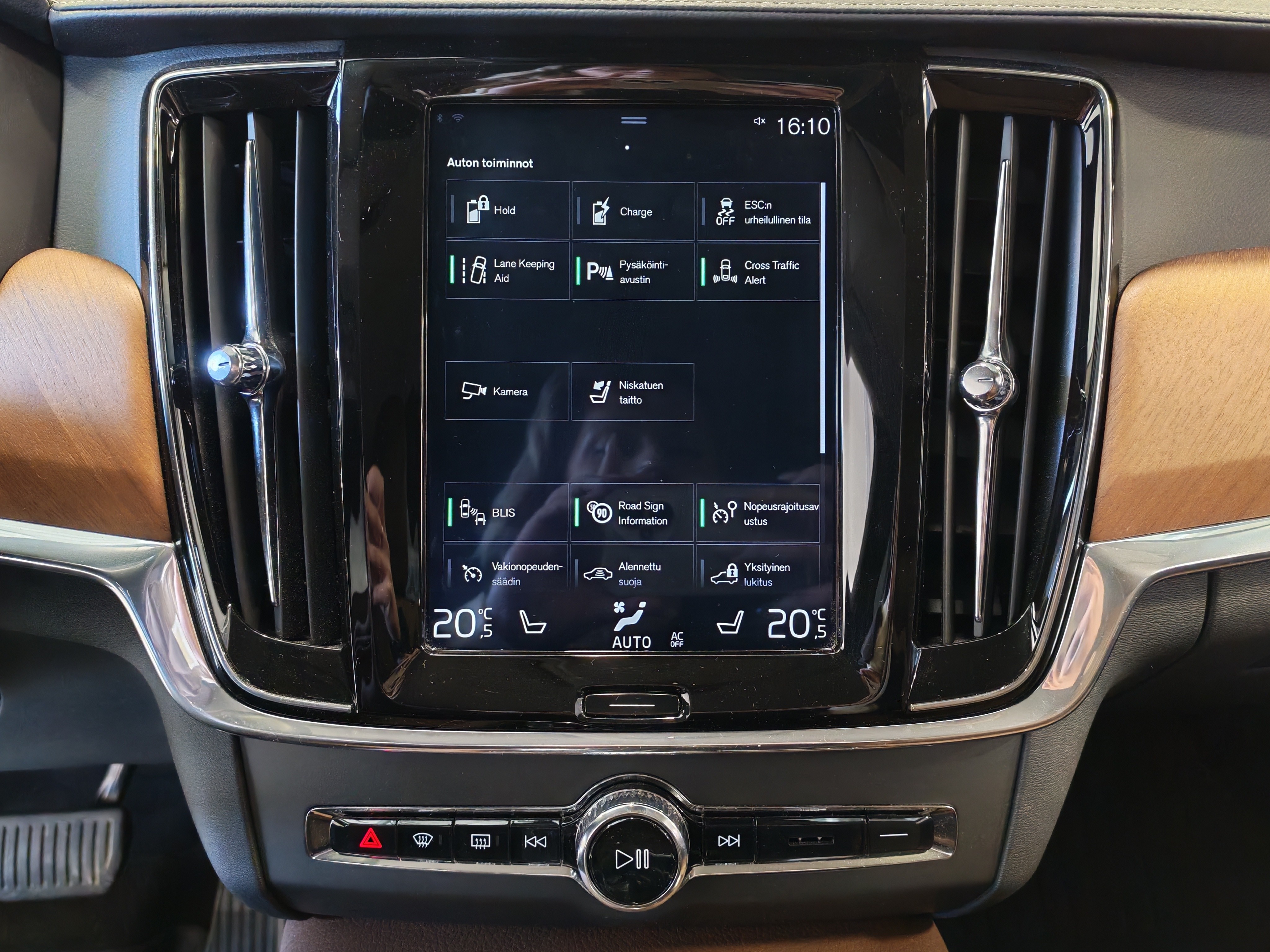 VOLVO V90 2019