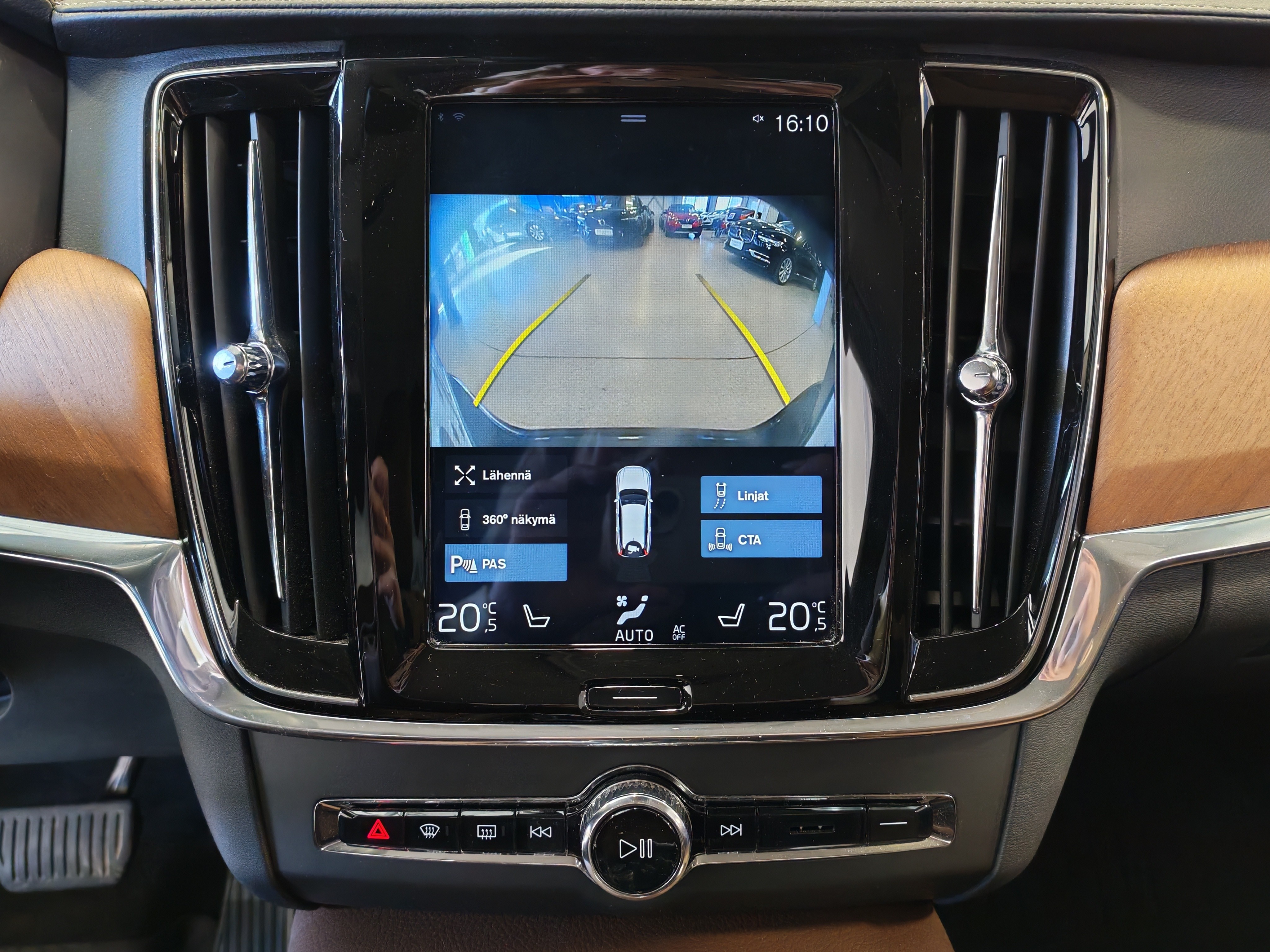 VOLVO V90 2019