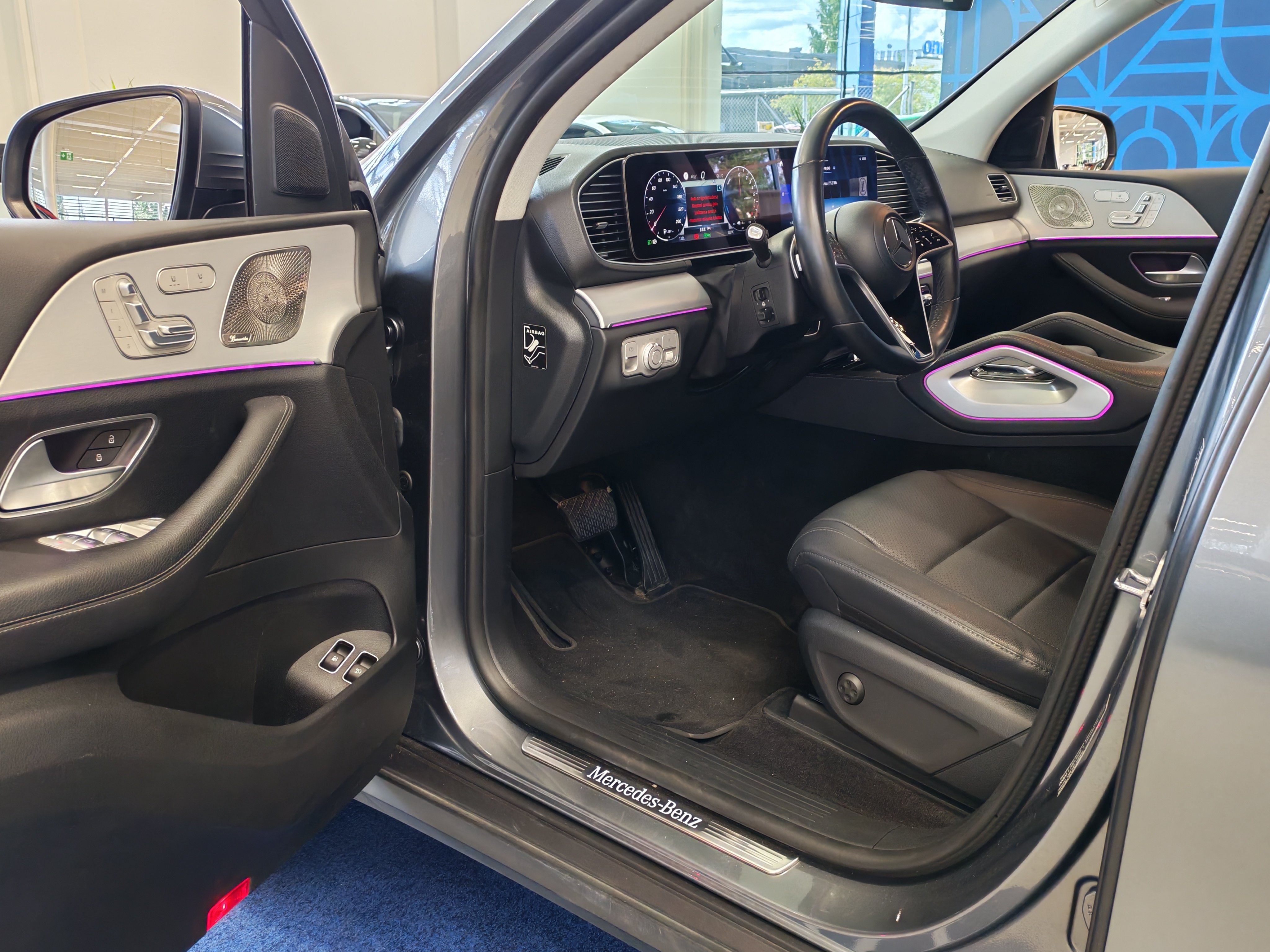 MERCEDES-BENZ GLE 2024