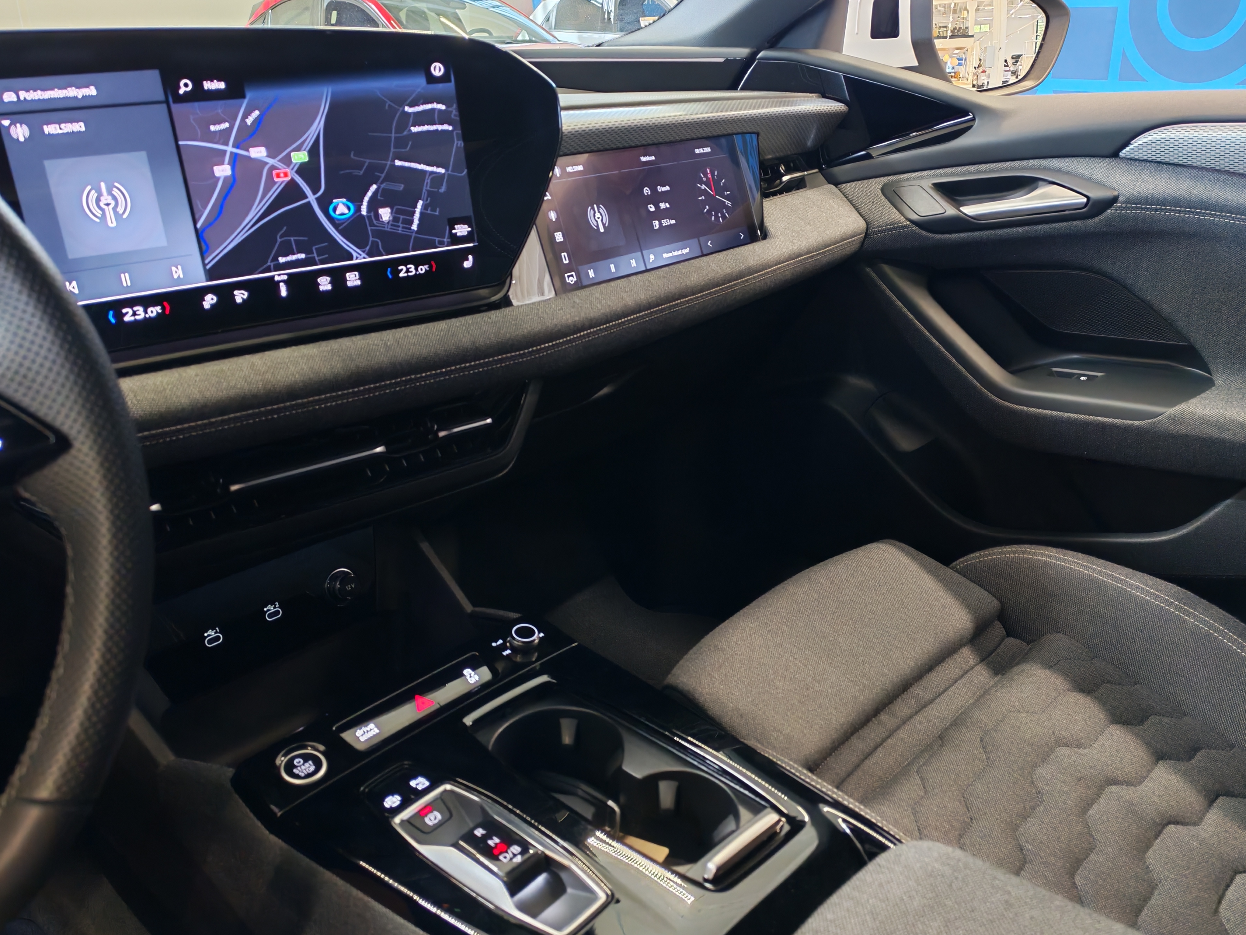 AUDI A6 e-tron 2025